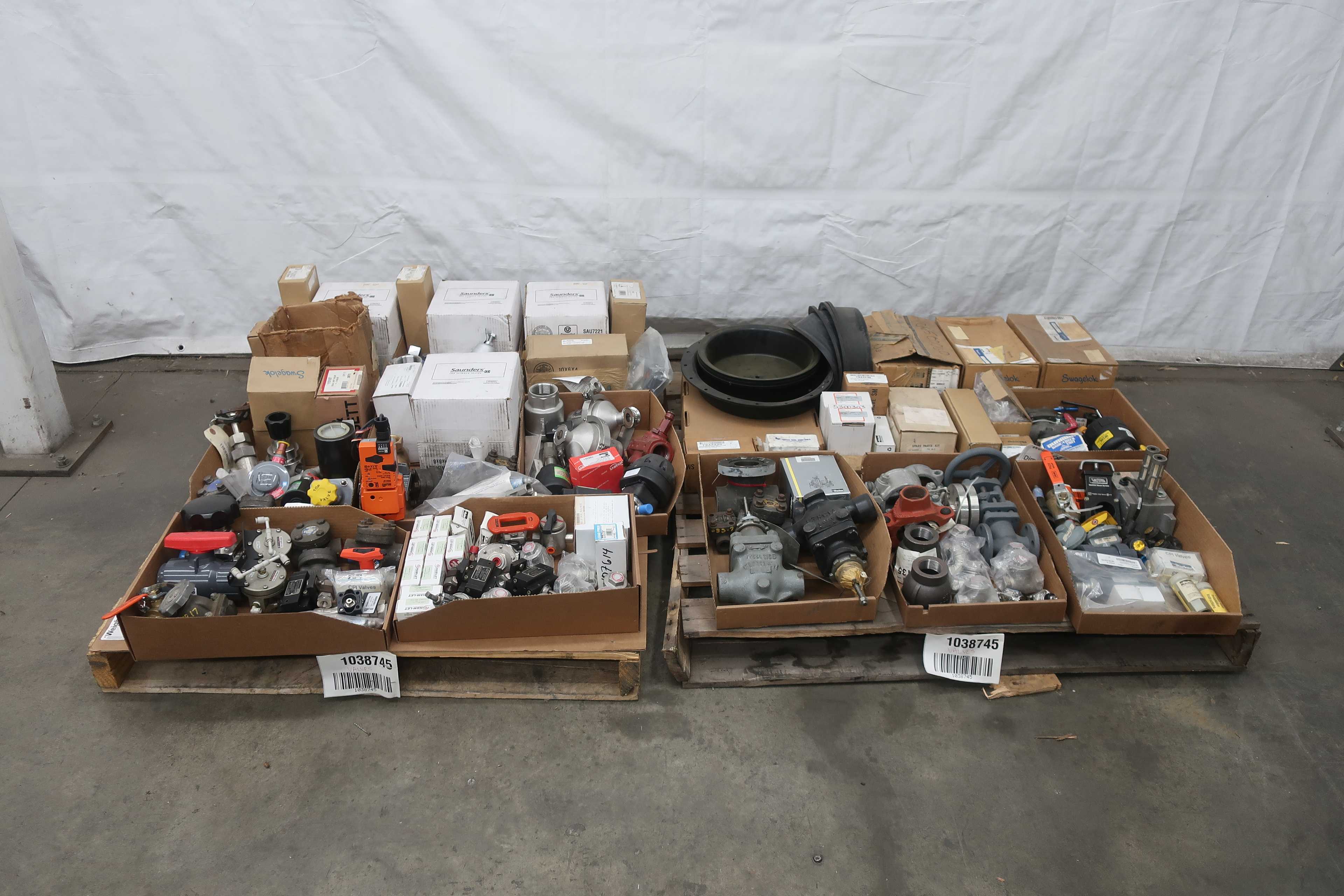 BULK QTY OF VALVES - 