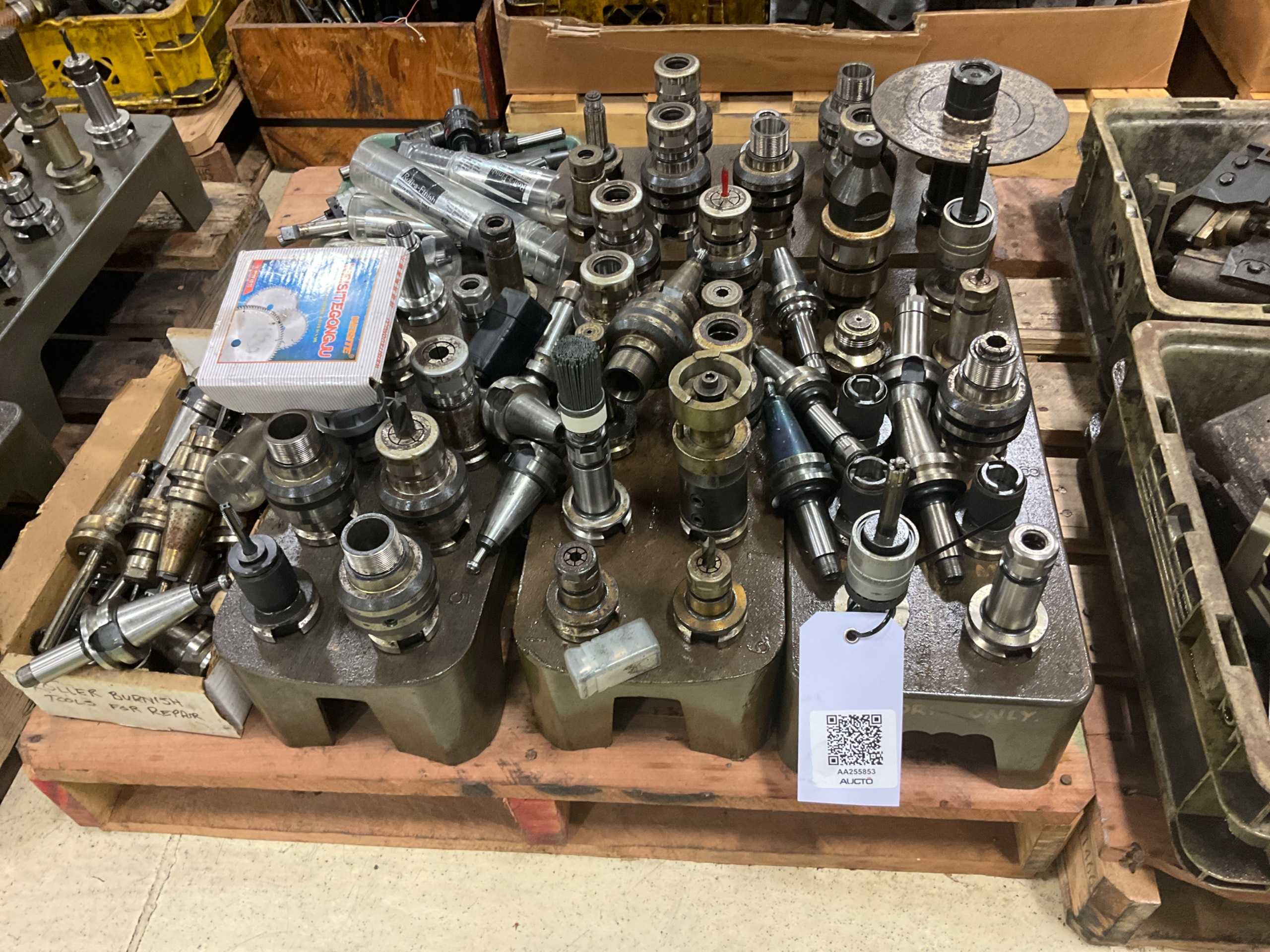 BULK QTY OF CNC SPINDLES - CNC MACHINING CENTER PARTS