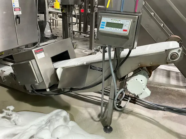 THERMO ELECTRON GORING KERR CONVEYOR METAL DETECTOR - undefined