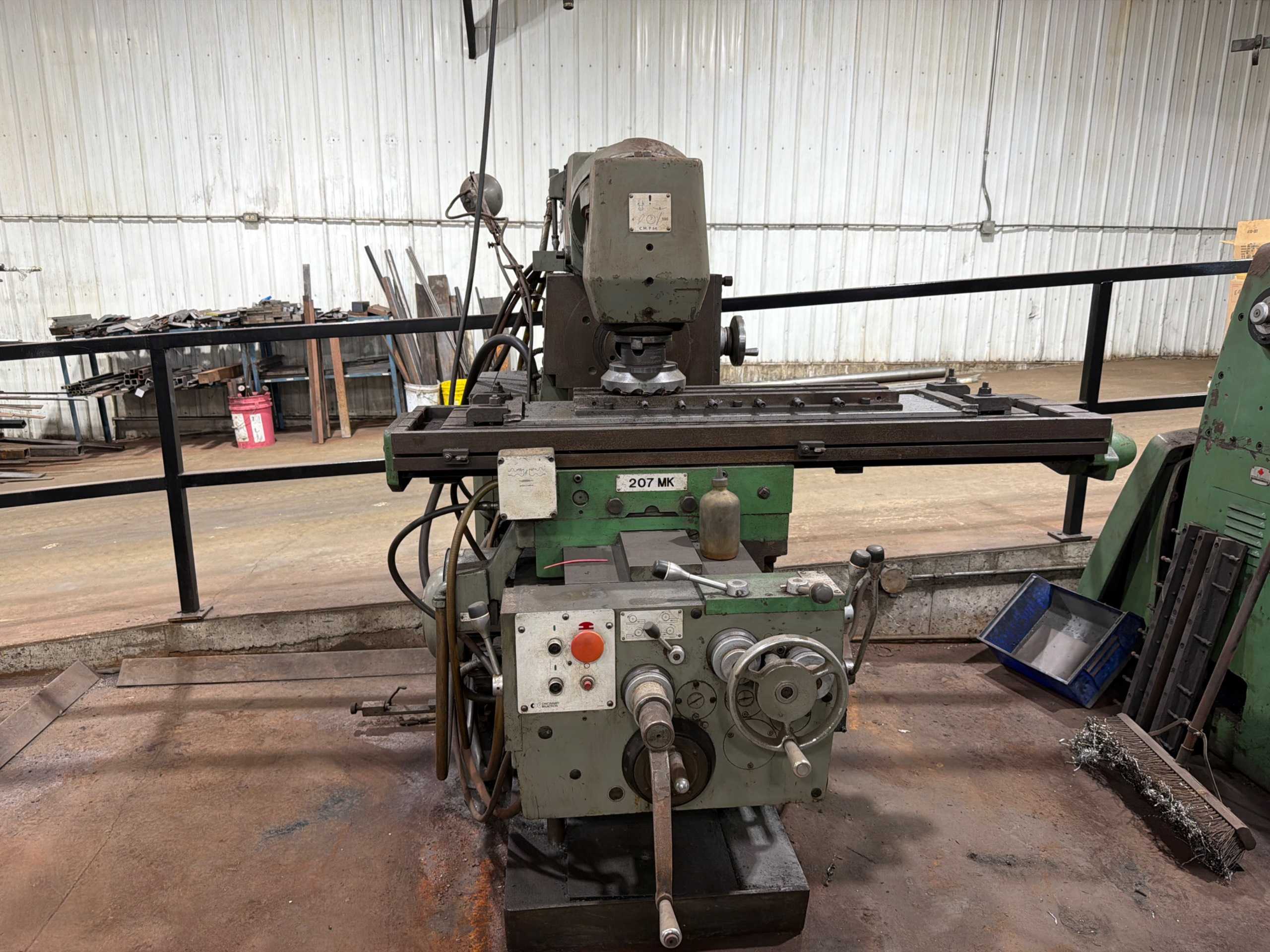 CINCINNATI MILACRON HORIZONTAL MILLING MACHINE 50 TAPER 59" TABLE - HORIZONTAL MILLING MACHINES