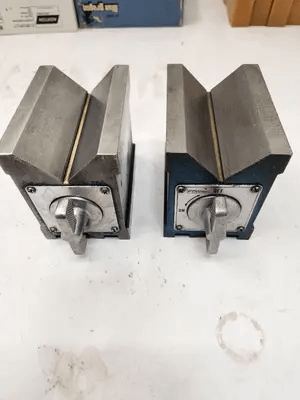 FOWLER 3-7/8" HIGH MAGNETIC V-BLOCK, SET OF 2 - MACHINE TOOLING