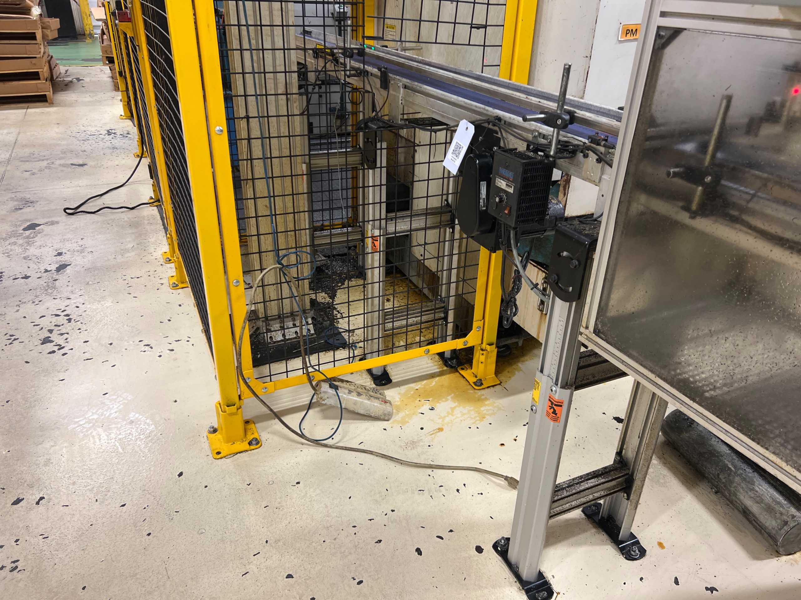 DORNER ADJUSTABLE POWERED BELT CONVEYOR DORNER ADJUSTABLE POWERED BELT CONVEYOR