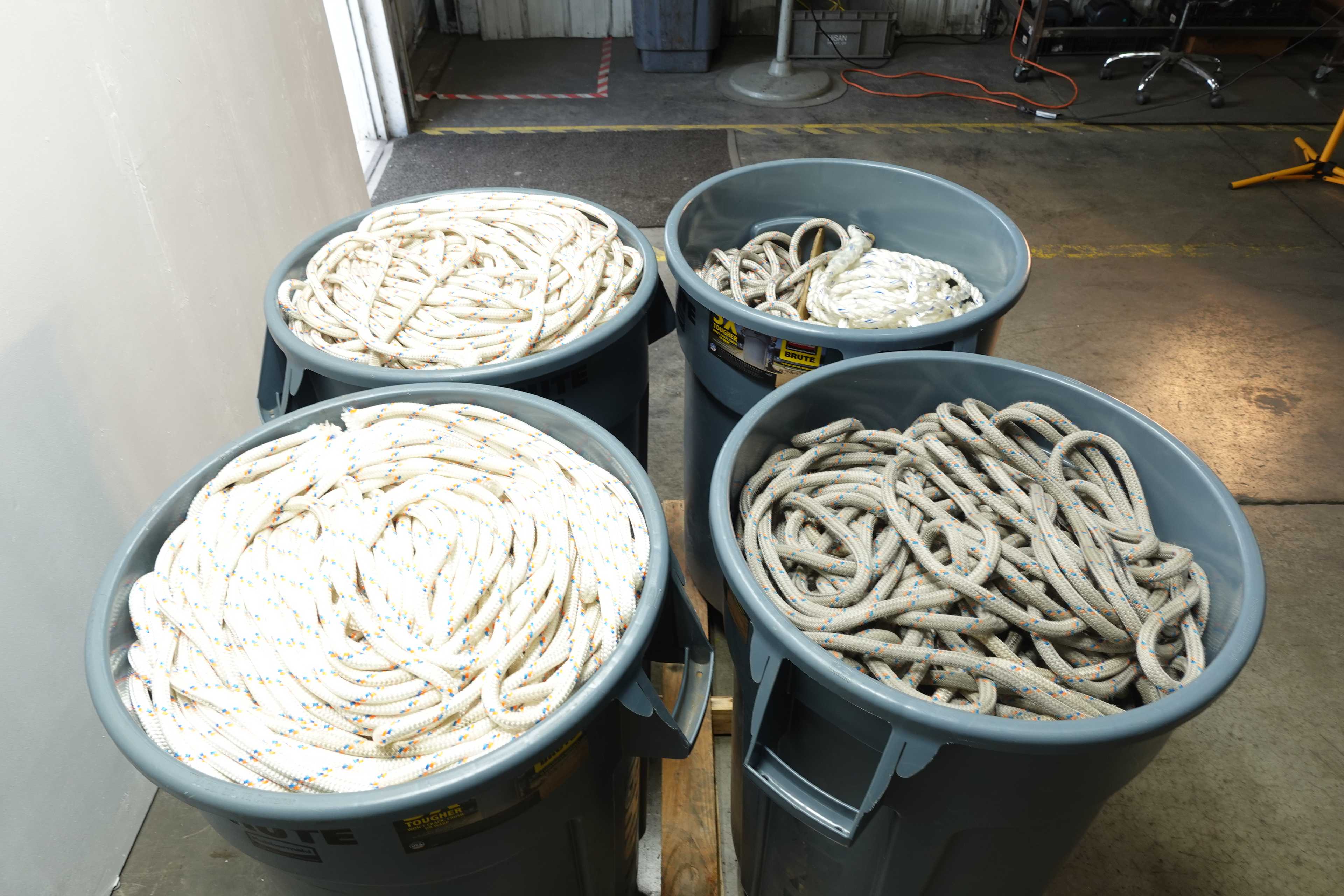 PALLET OF ASSORTED CLIMBING ROPE - LIFTING EQUIPMENT