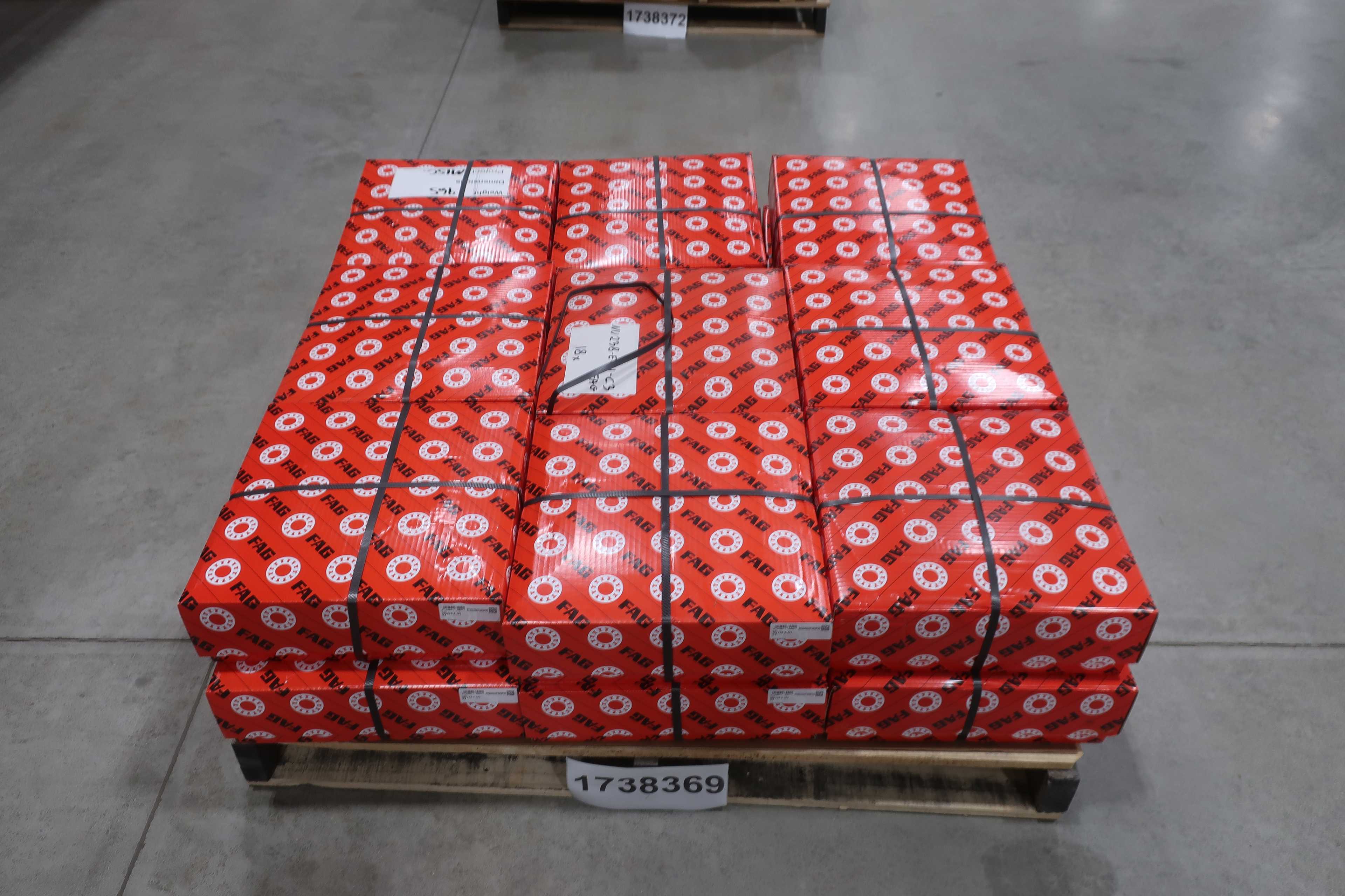 SKU 1738369 - LOT OF 18 FAG NU238-E-M1 C3 ROLLER BEARINGS - BEARINGS