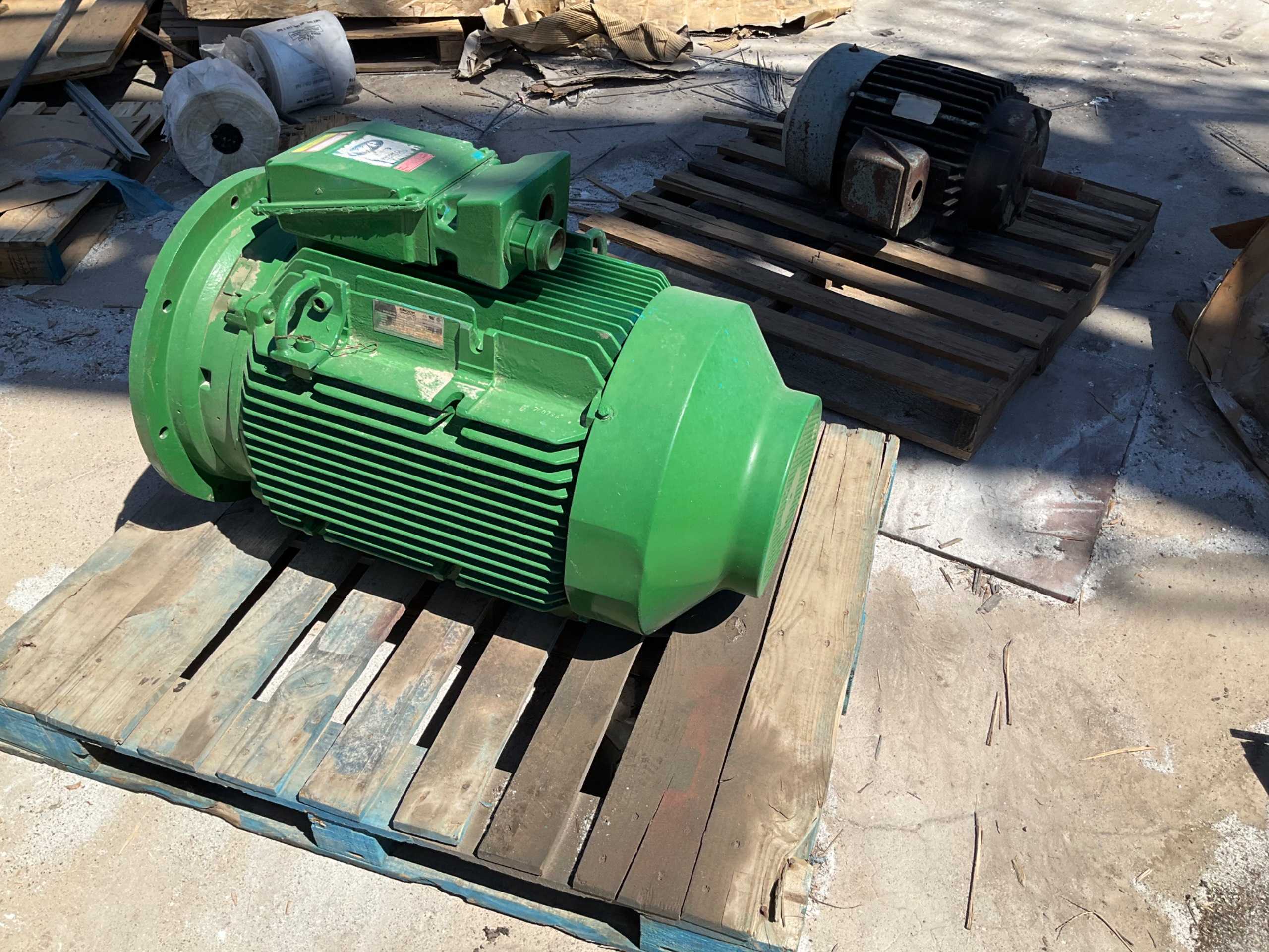 BROOK CROMPTON WP-UDF280SNE-D4 AC MOTOR - AC MOTOR