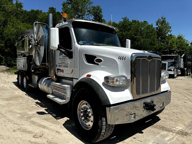 2018 KAISER AQUASTAR KWP 3100I HYDRO EXCAVATOR TRUCK - PETERBILT - undefined