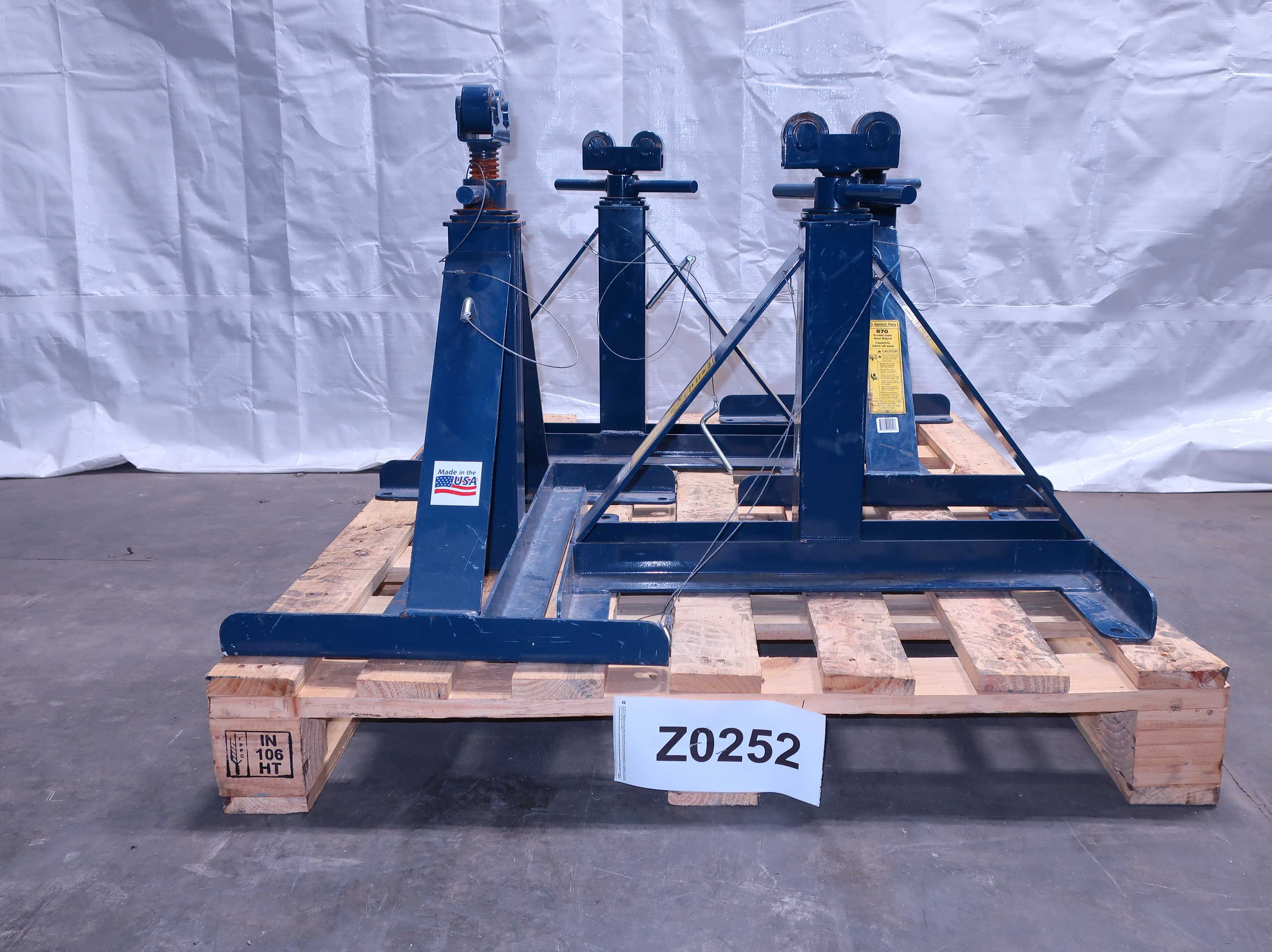 LOT OF 4- CURRENT TOOLS 670 SCREW TYPE REEL STANDS - WIRE MANUFACTURING