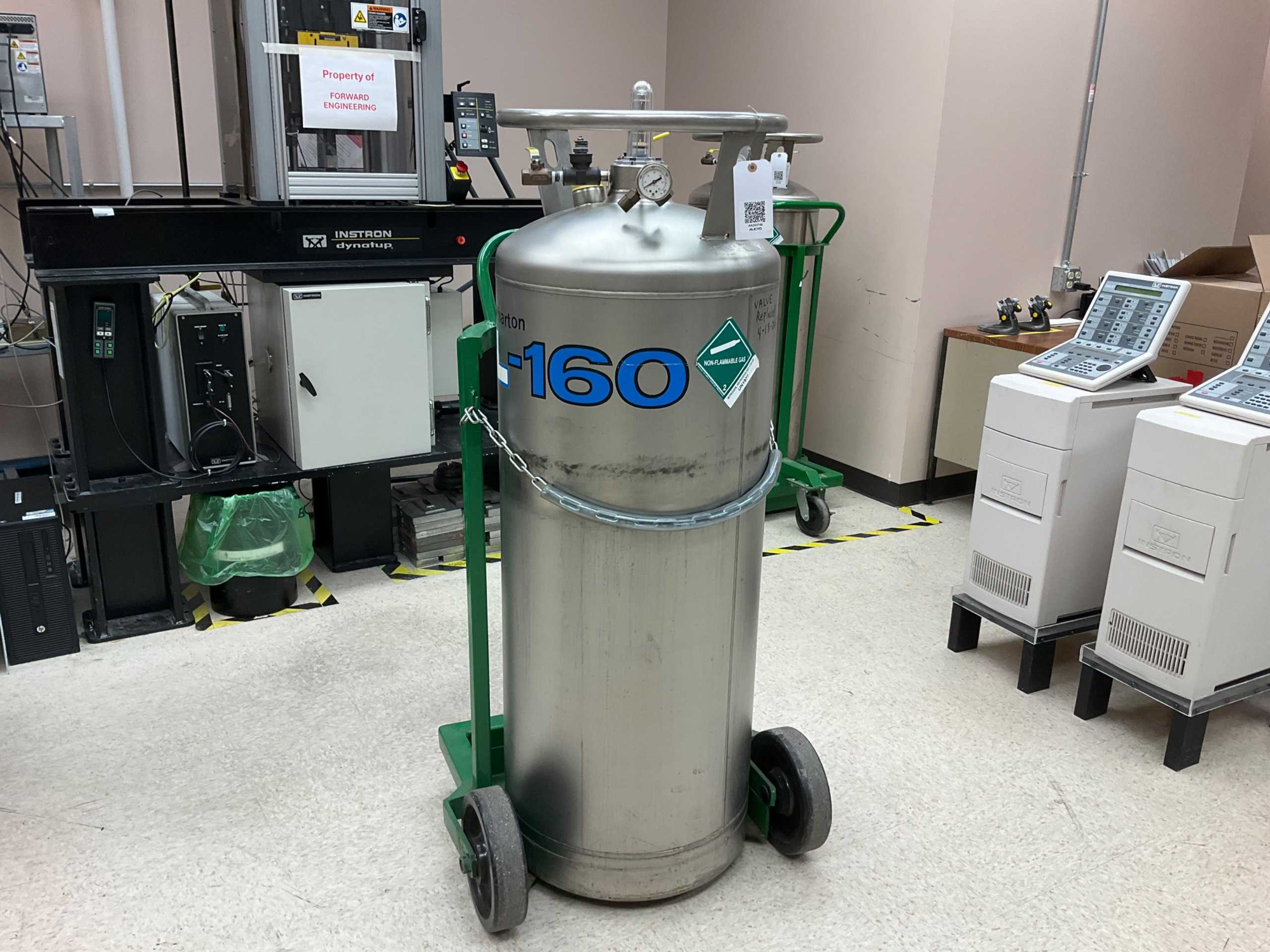 TAYLOR WHARTON XL-160 LIQUID NITROGEN TANK - LAB AND SCIENTIFIC EQUIPMENT