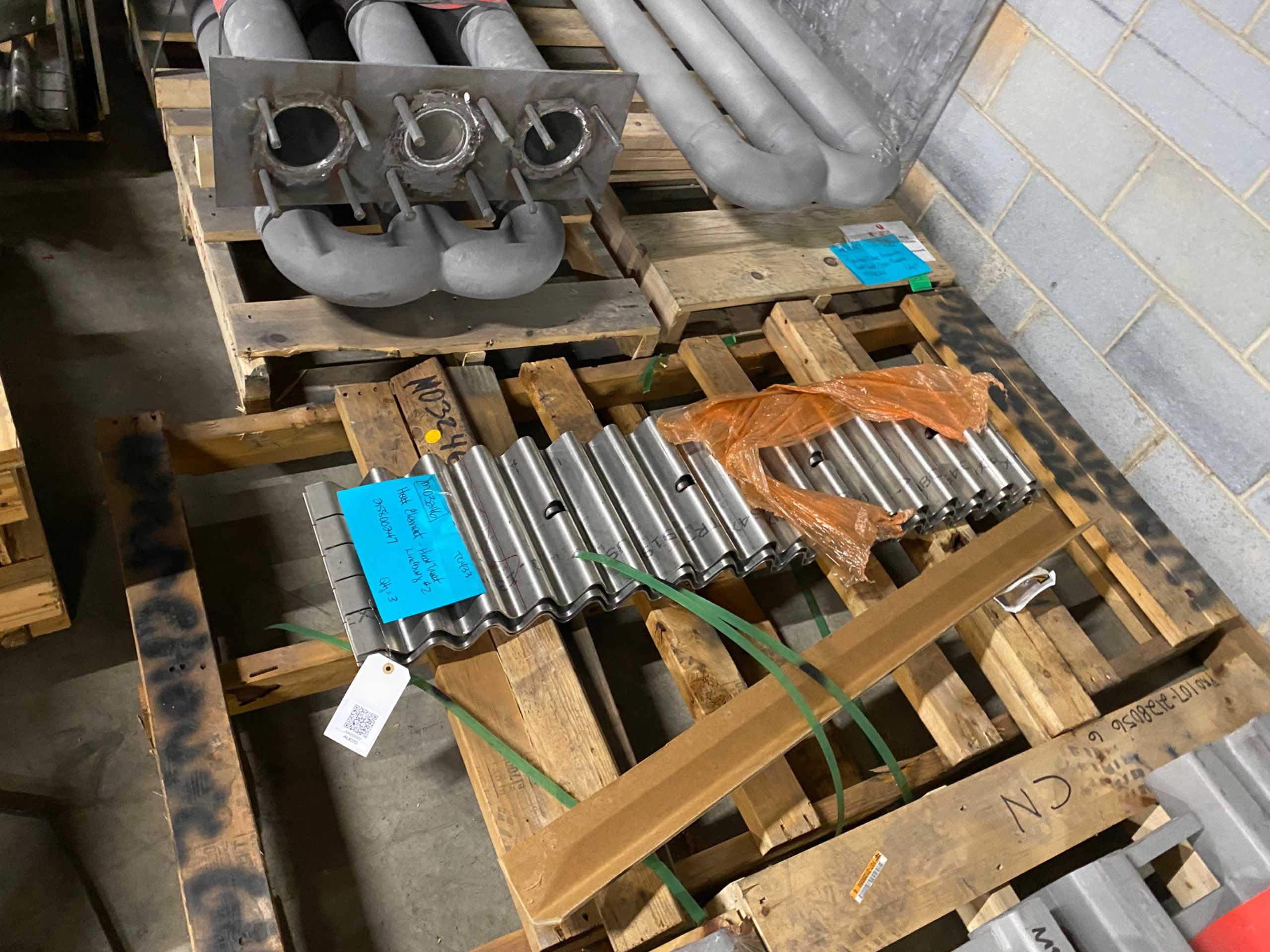 BULK QTY OF CARBURIZING FURNACE HEATING ELEMENTS - FURNACE PARTS
