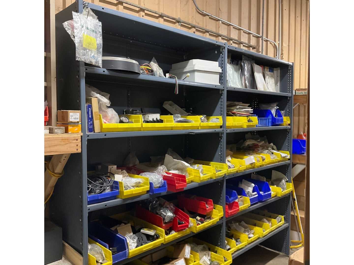BULK QTY OF INDUSTRIAL PARTS - INDUSTRIAL PARTS