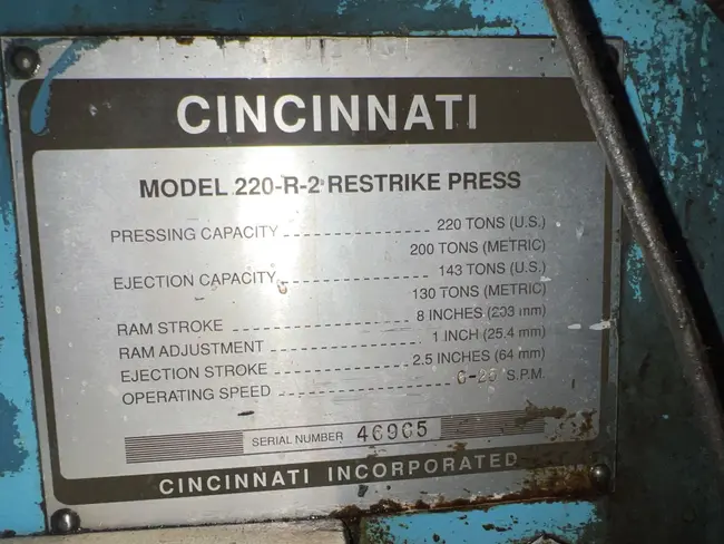 CINCINNATI 220-R-2 220 TON SIZING PRESS - undefined