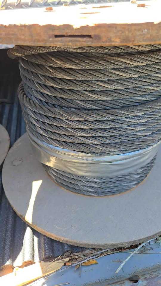 170' SPOOL OF 1/2" STEEL CABLE - CABLE