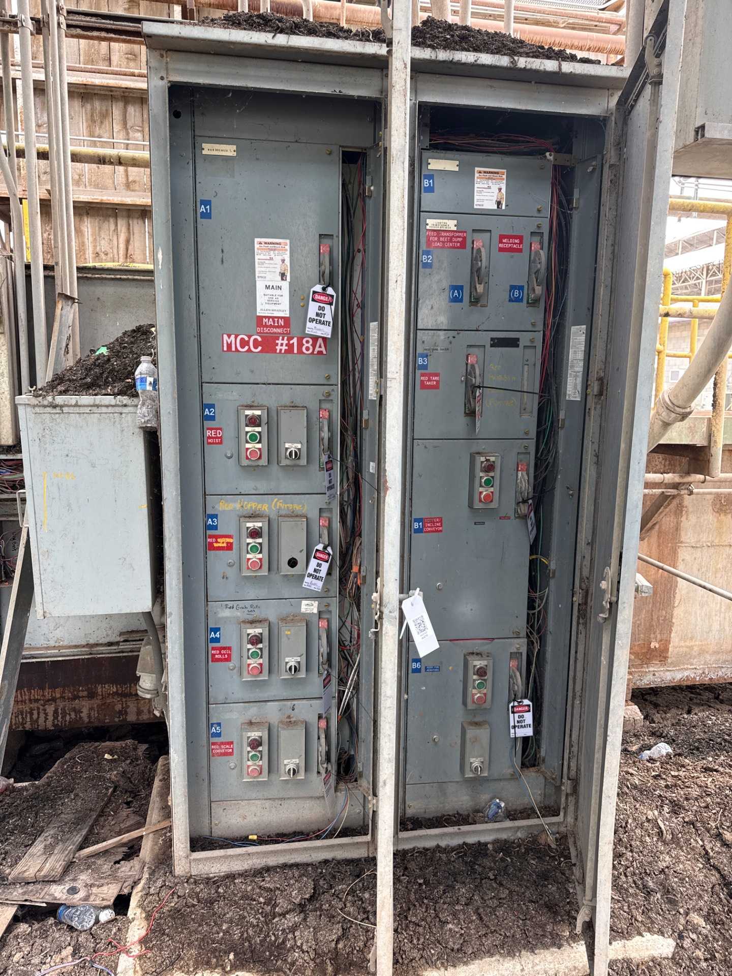 BULK QTY OF ELECTRICAL COMPONENTS - ELECTRICAL COMPONENTS