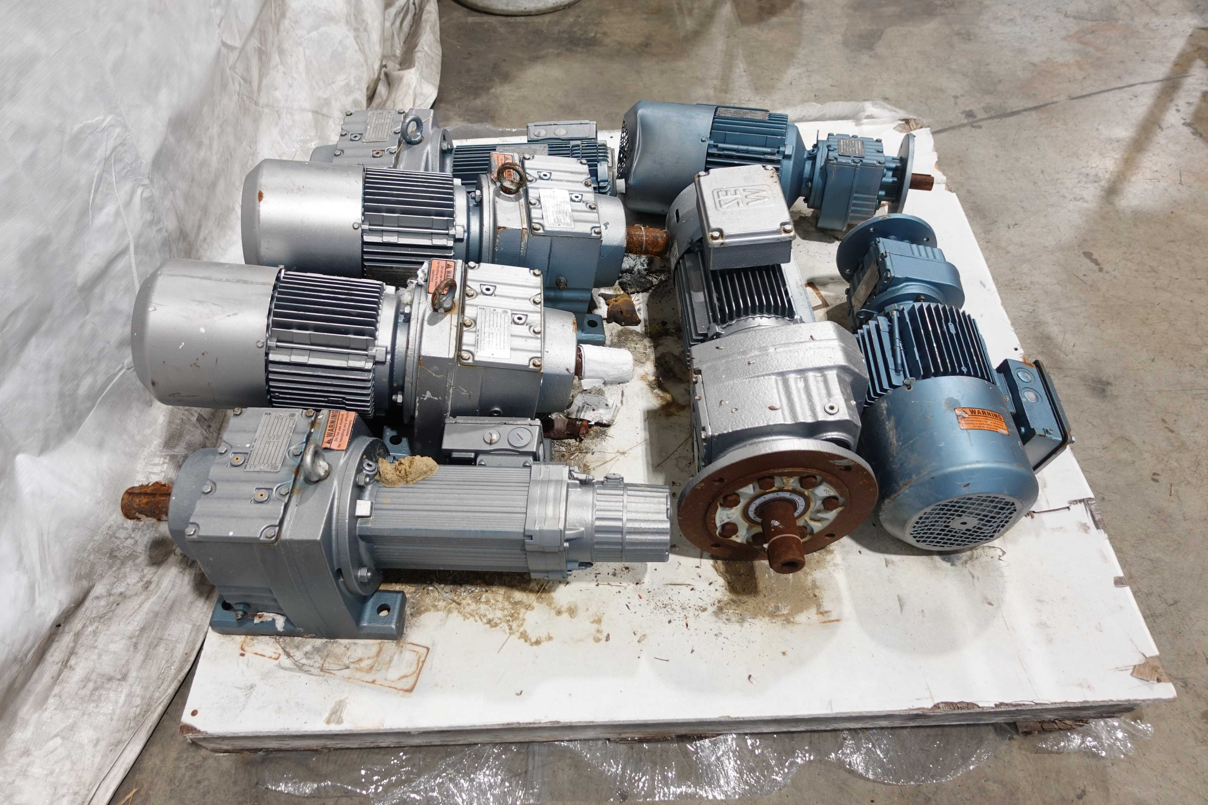 LOT OF 7 ASSORTED SEW EURODRIVE GEARMOTORS - GEARMOTOR