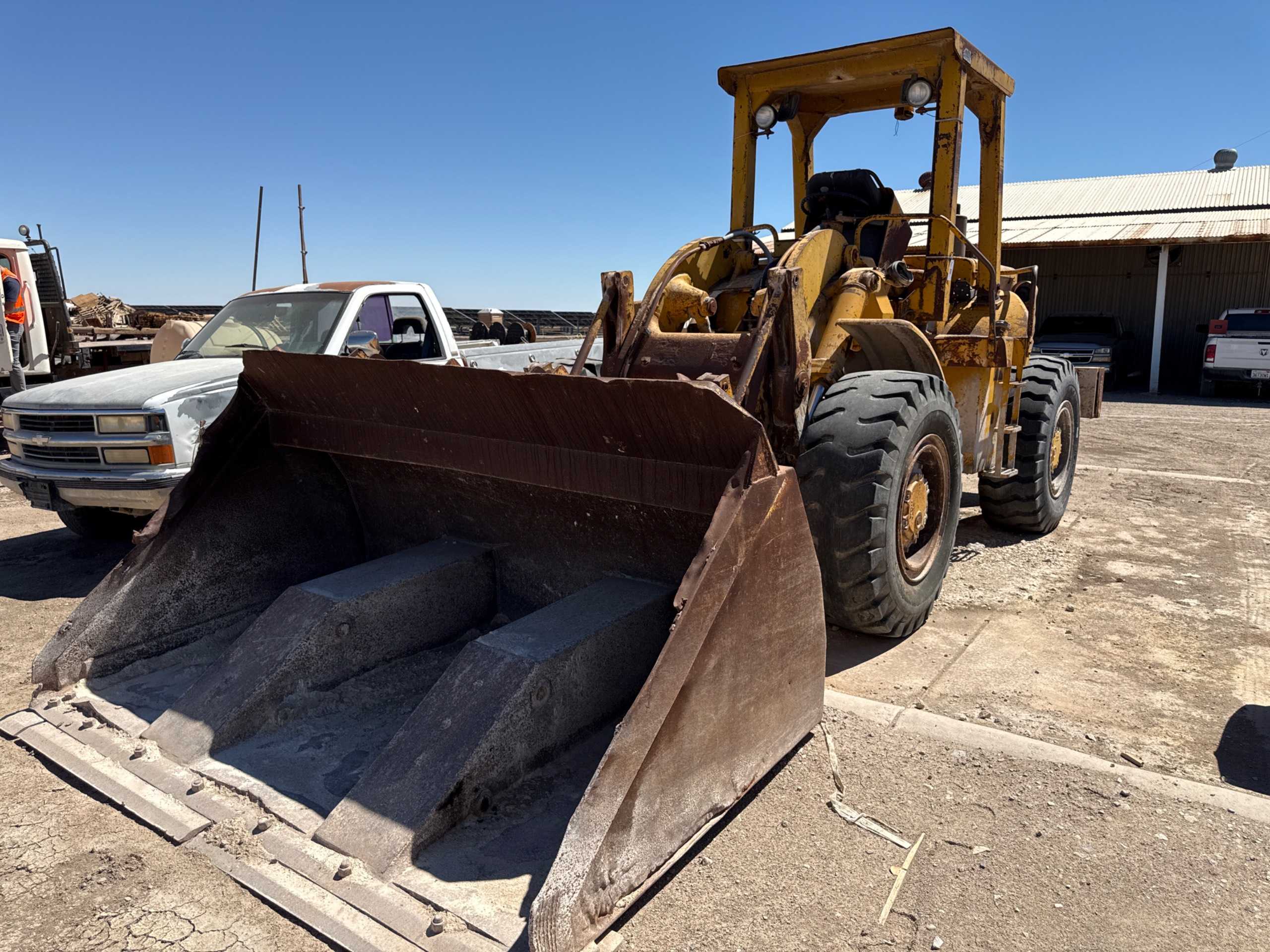 CATERPILLAR 950 WHEEL LOADER - WHEEL LOADERS