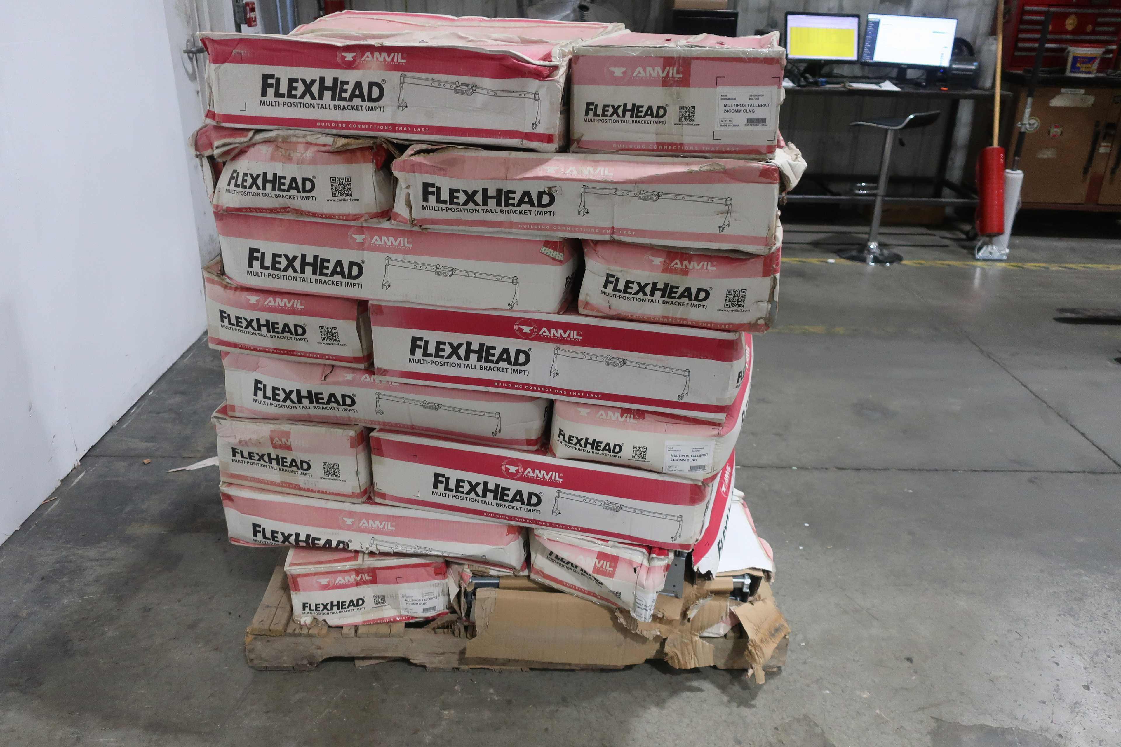 1 PALLET OF ASSORTED ANVIL INTERNATIONAL FLEX HEAD MULTI-POSITIONAL TALL BRACKETS (MTP) - BRACKETS