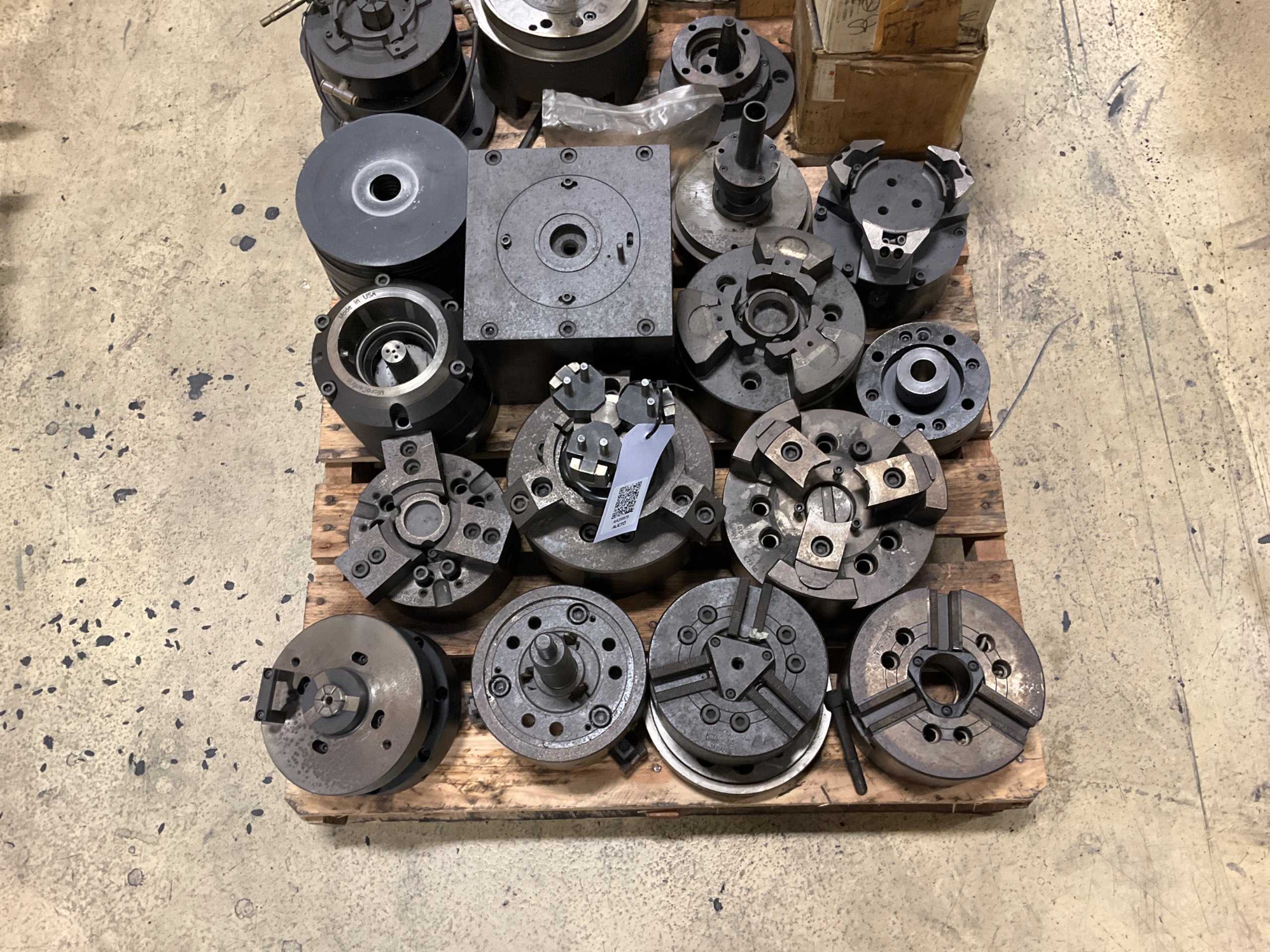 BULK QTY OF PRESS PARTS - PRESS PARTS