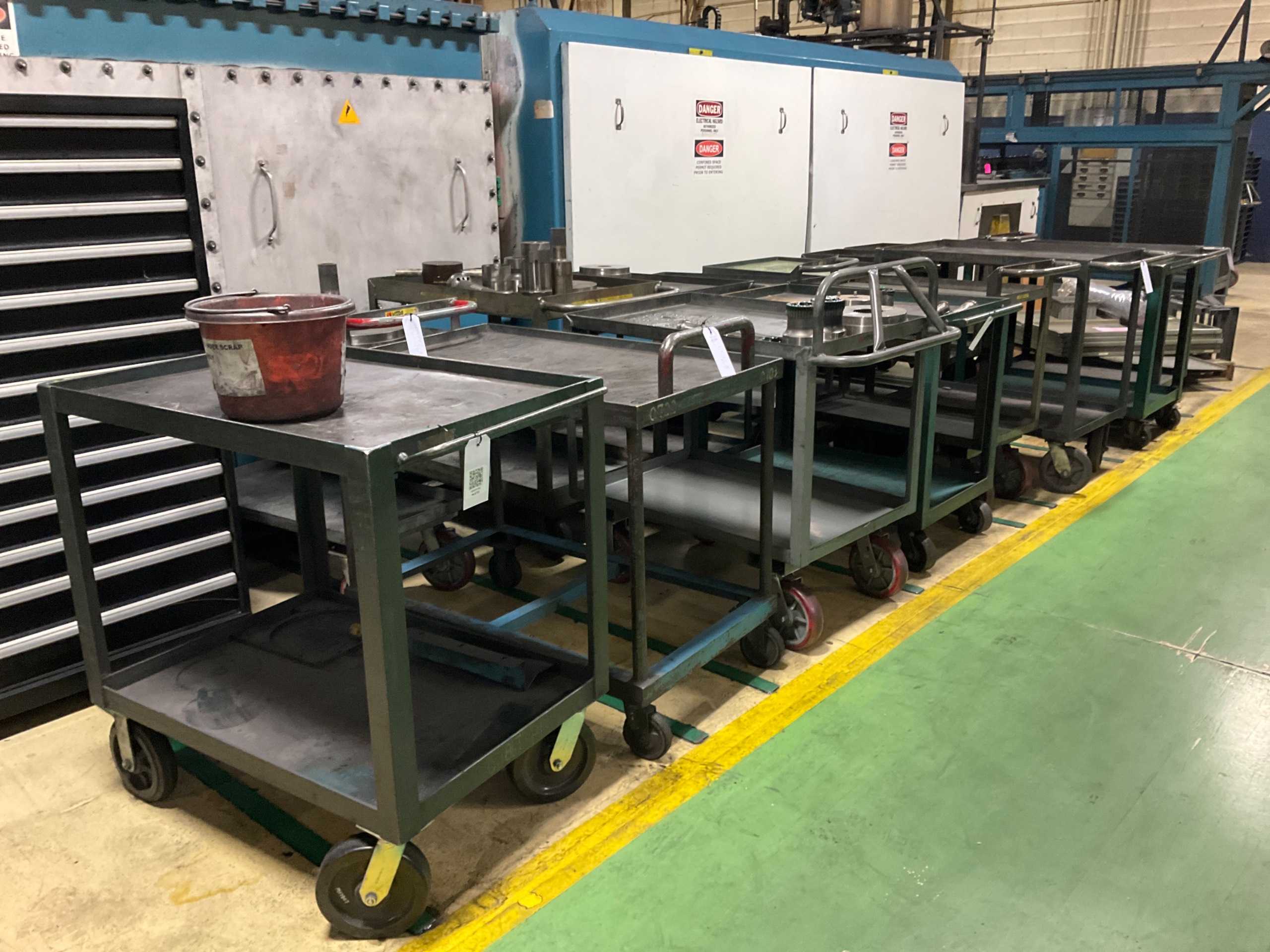 QTY 15: ROLLING CART QTY 15: ROLLING CART