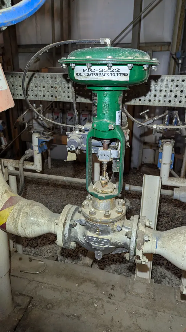 FISHER ET CONTROL VALVE & 657 ACTUATOR ASSEMBLY - undefined