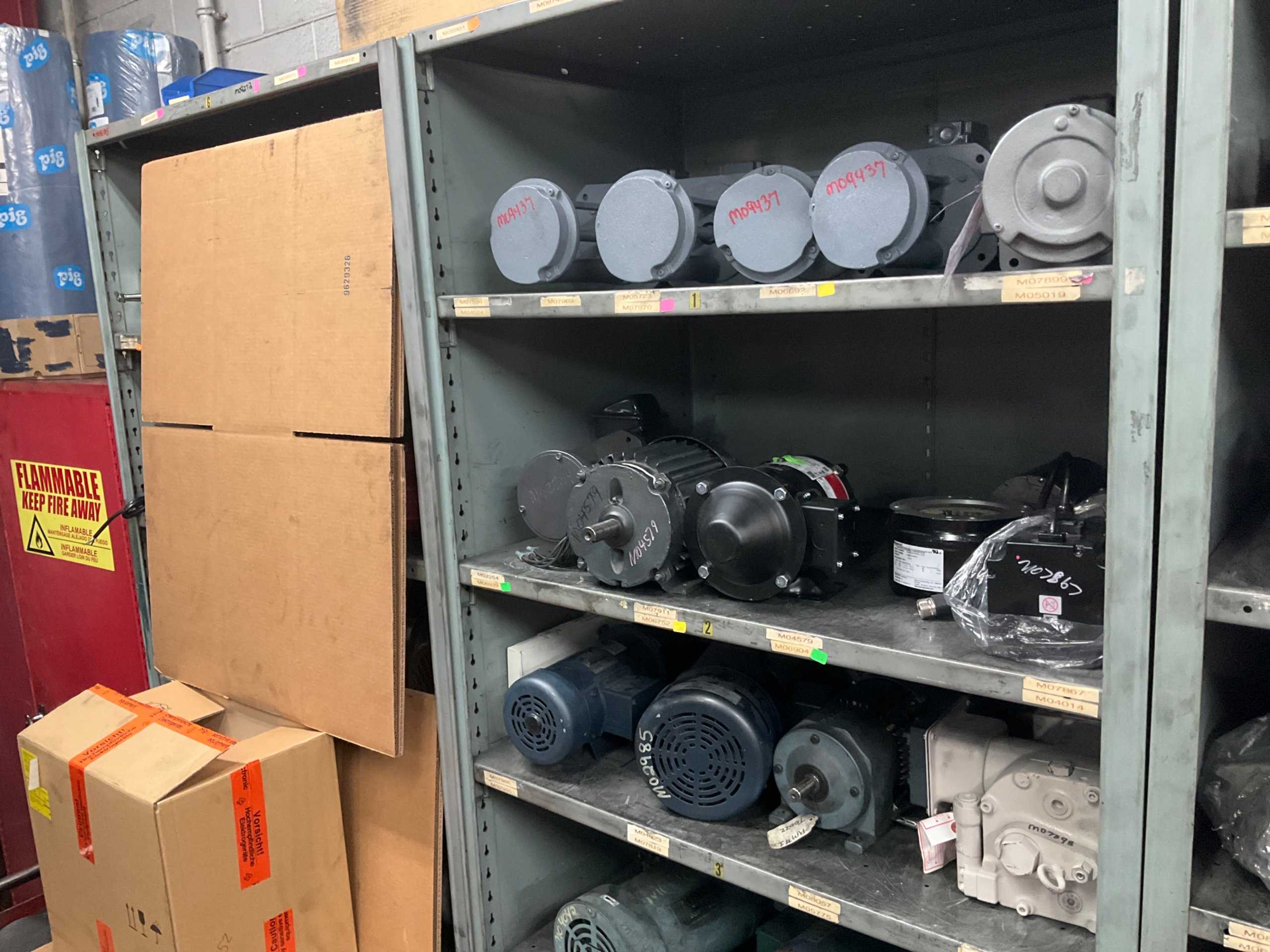 BULK QTY OF PUMPS & MOTORS - INDUSTRIAL PARTS