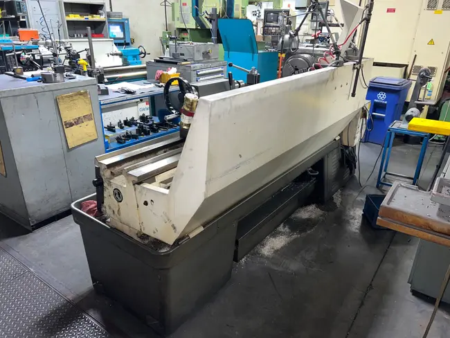 CLAUSING COLCHESTER 21" MANUAL LATHE - undefined