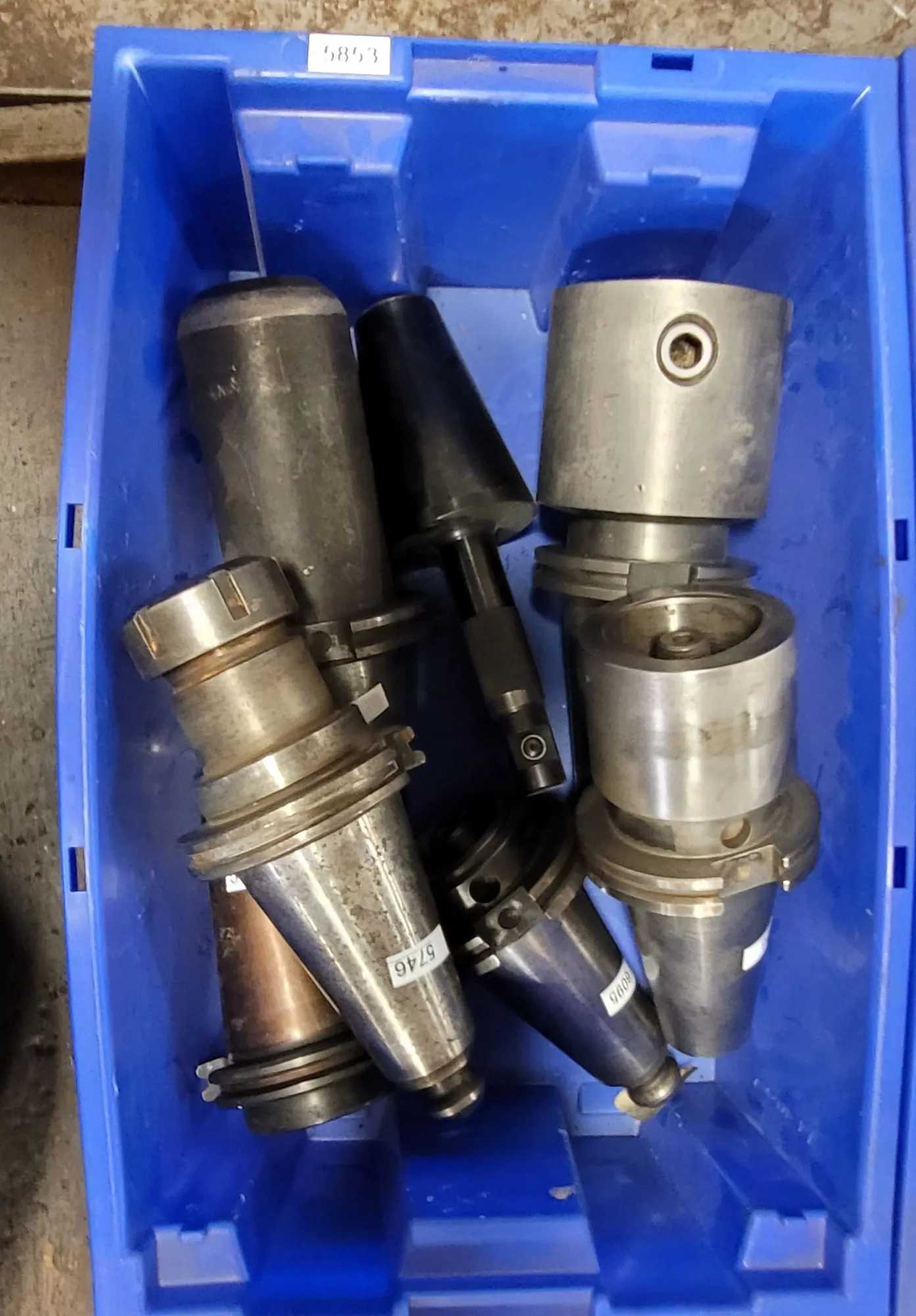 LOT OF 20 CAT 50 TOOL HOLDERS, INGERSOLL, SANDVIK, TECHNIKS, COLLET CHUCKS, FACE MILLS - MACHINING TOOLING & PARTS