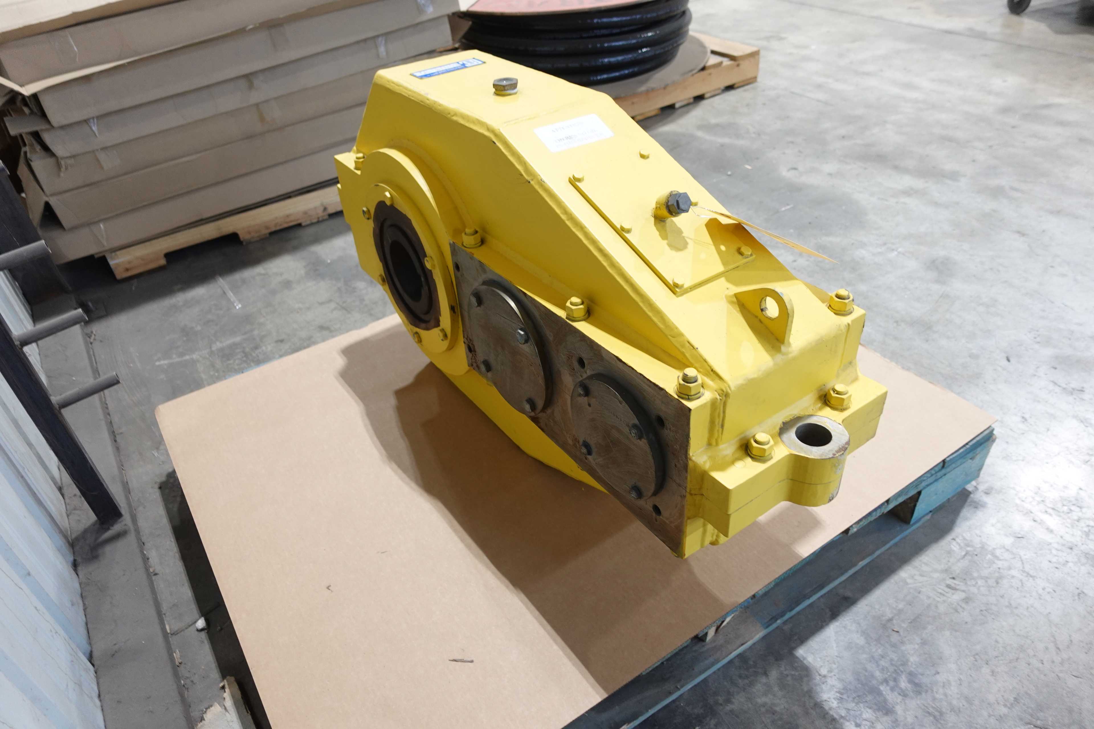 SKU 1761254 - COH D407 GEAR REDUCER, RATIO 50.5 - GEAR REDUCERS