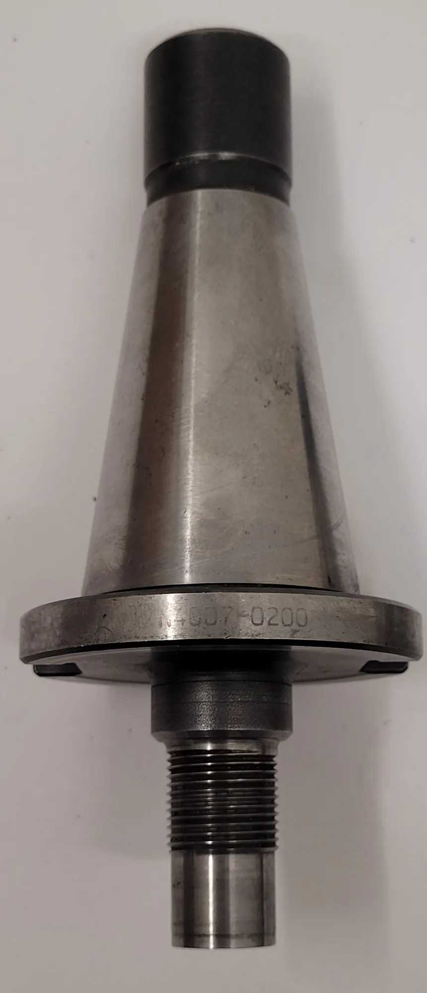 LYNDEX N4007-0200 TOOL HOLDER, CAT 40 TAPER, OAL 5-3/4IN, PROJECTION 2IN, BORE .50IN - MACHINE TOOLING
