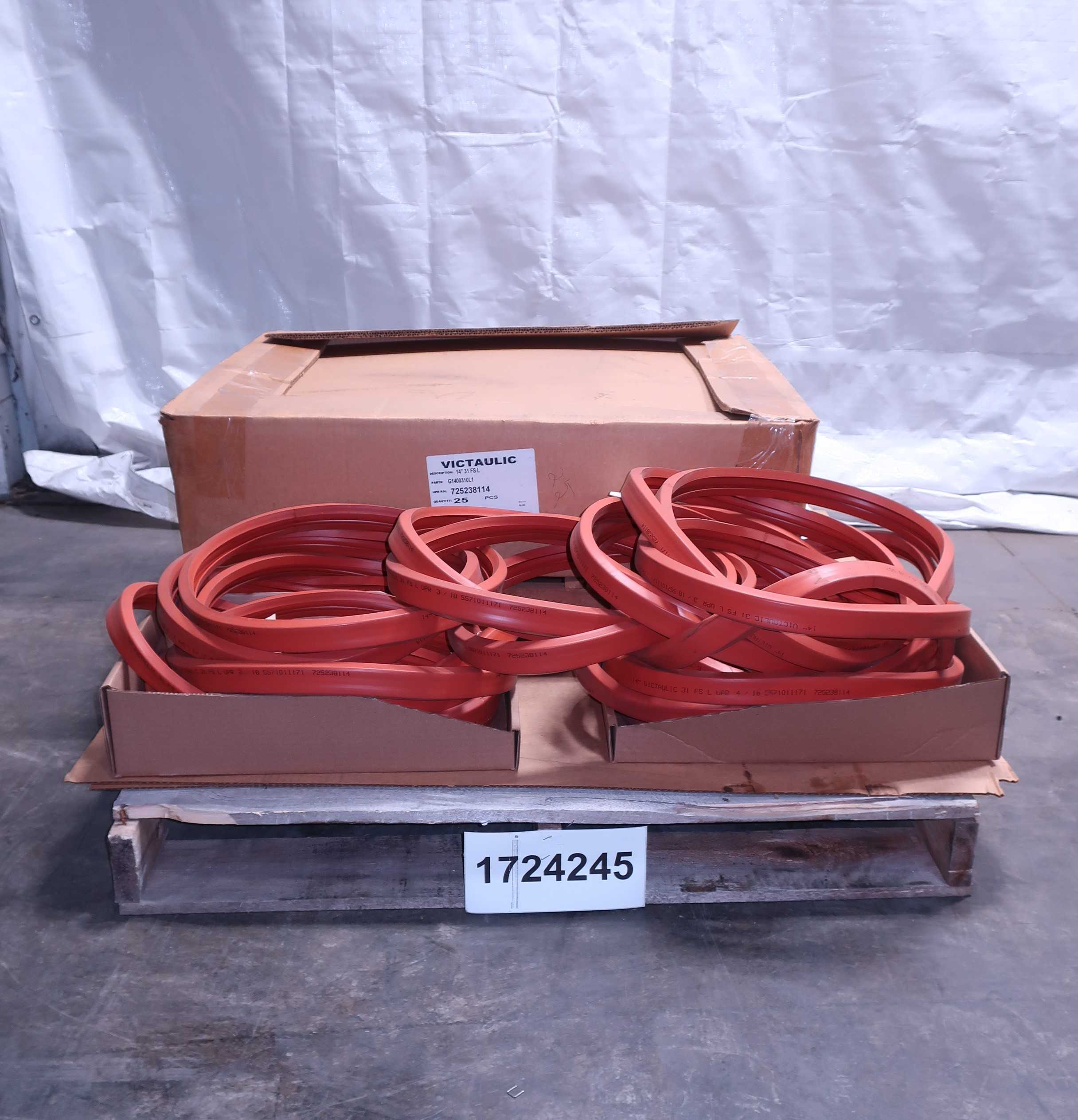 SKU 1724245 - PALLET OF ASSORTED VICTAULIC SEALS - SEALS & GASKETS