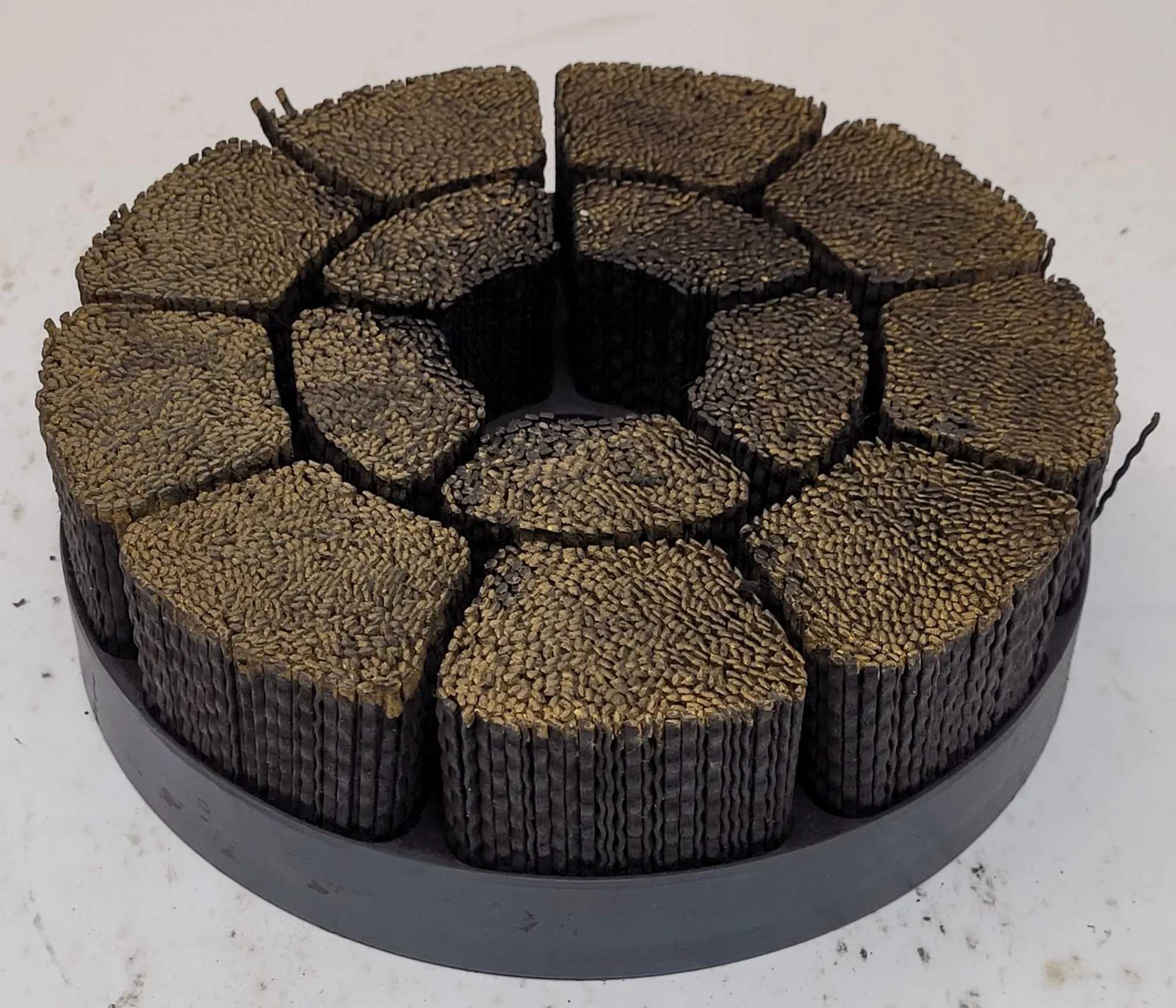 WEILER HIGH DENSITY COMPOSITE DISC BRUSH, 8 IN DIAMETER, 1.5" FILAMENT, 1-1/4" ARBOR, 1800 MAX RPM - MACHINE TOOLING
