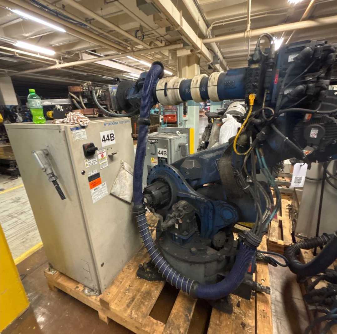 2011 YASKAWA MOTOMAN-ES165D ARTICULATED ROBOT - ARTICULATED ROBOTS