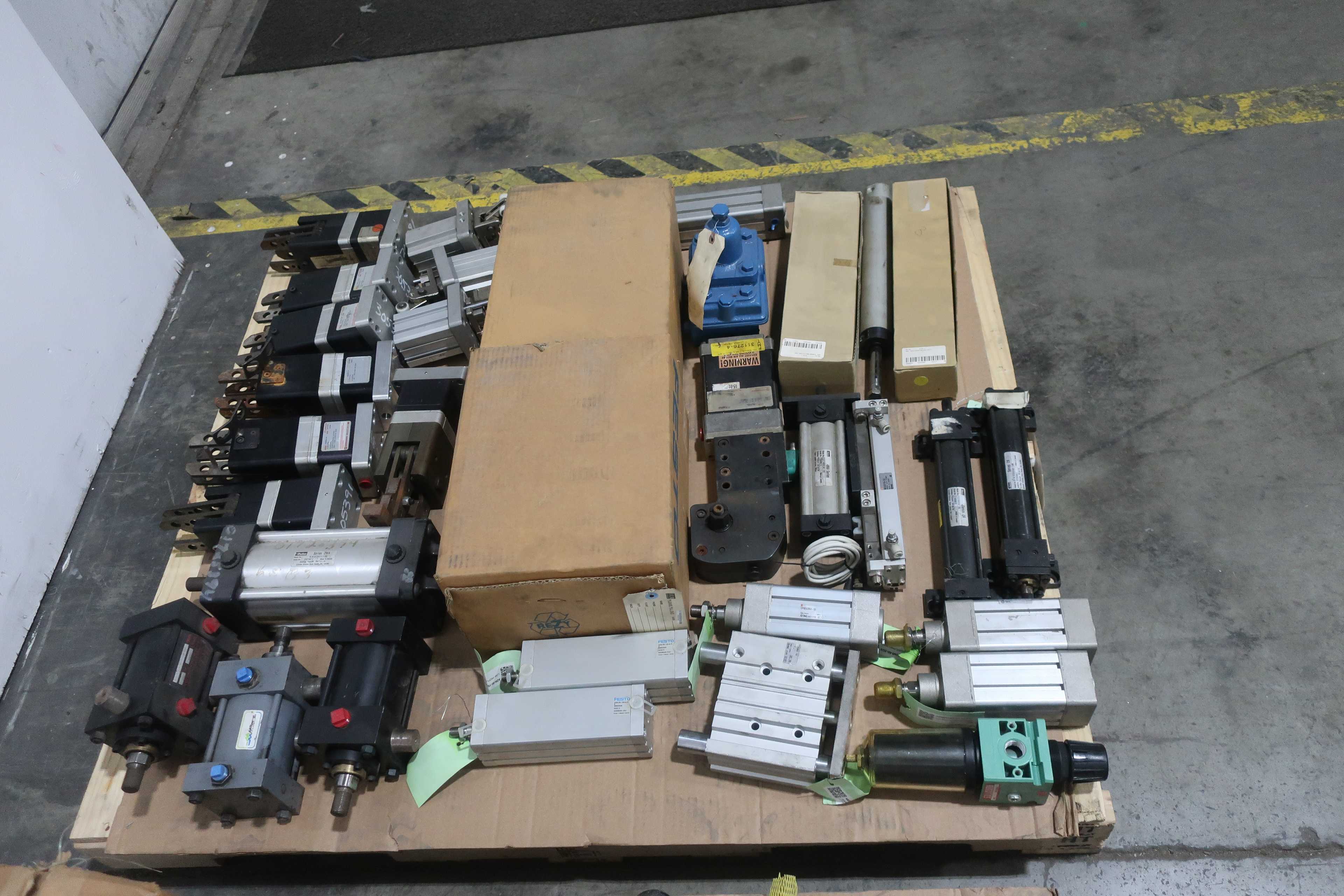 SKU 1738226 - 4 PALLETS OF ASSORTED PNEUMATIC REPLACEMENT PARTS - PNEUMATIC PARTS