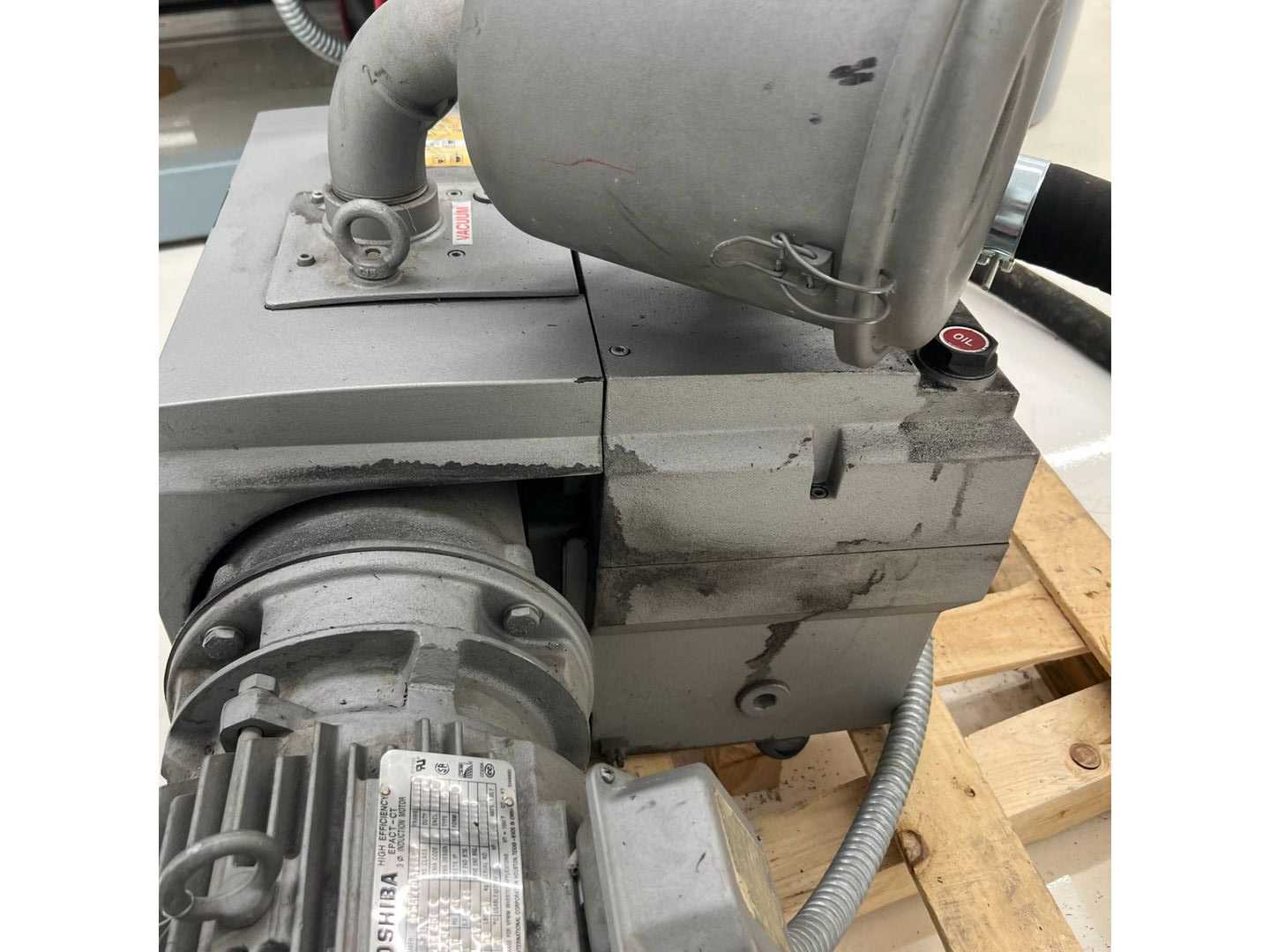 2006 BECKER U 4.165 SA/K VACUUM PUMP - PUMP & MOTOR ASSEMBLY