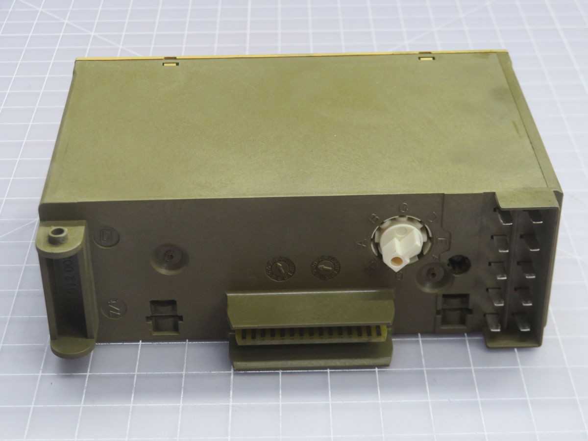 LOT OF 6 SIEMENS 6ES5 470-8MA12 OUTPUT MODULE T265210 - PLC MODULES