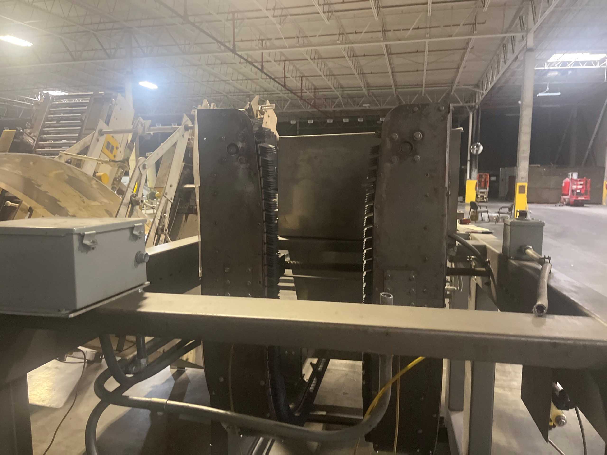 PACK AIR INC CARTON ELEVATOR - BUCKET ELEVATOR