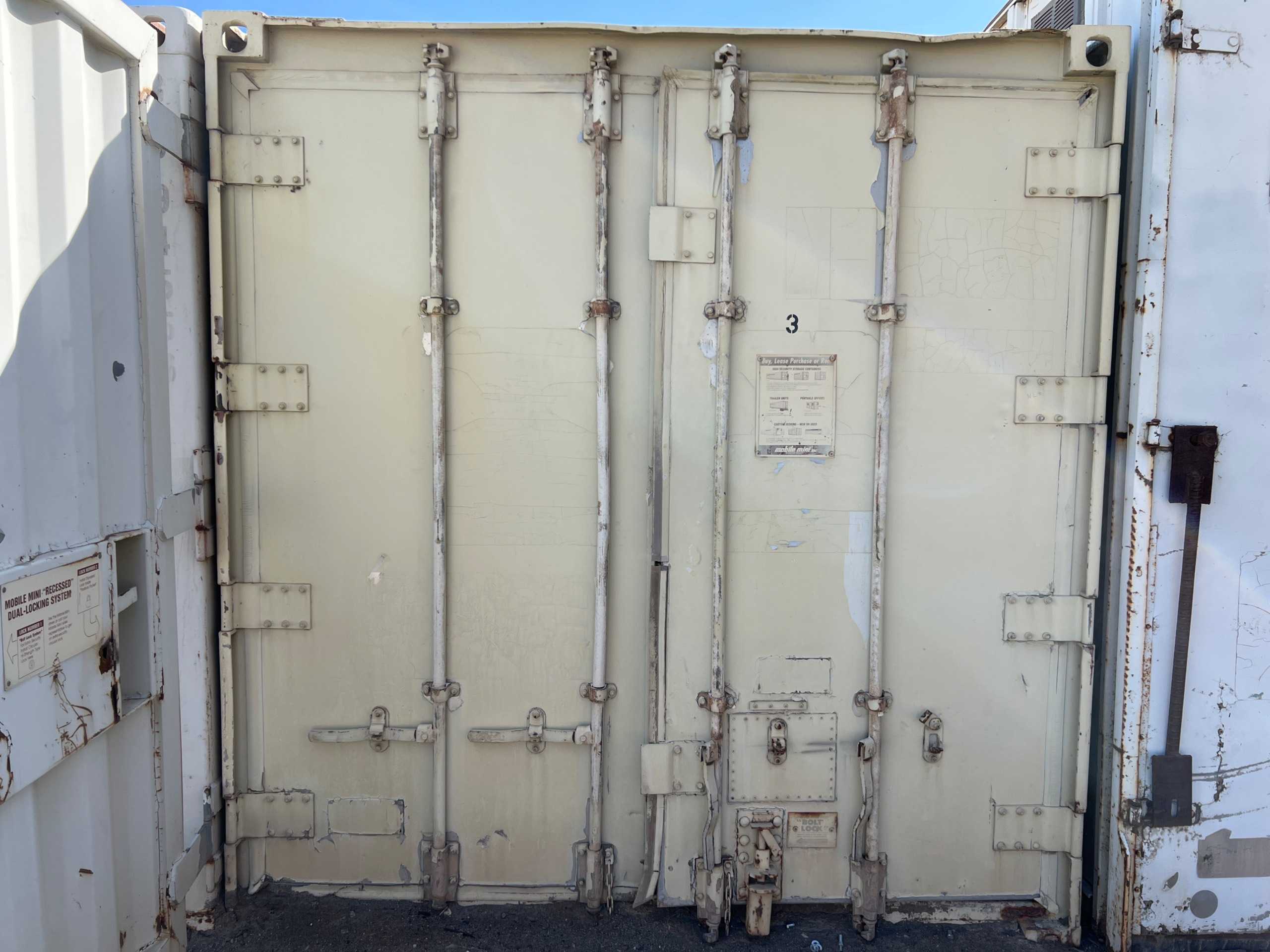 40' STORAGE CONTAINER