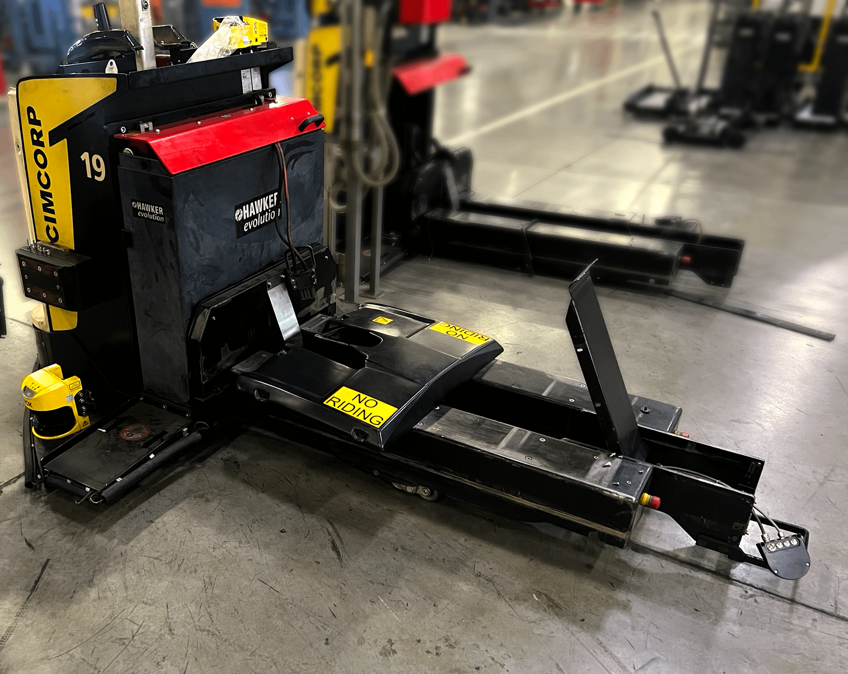 2015 ROCLA ATX16 AUTOMATED GUIDED VEHICLE - MATERIAL HANDLING EQUIPMENT