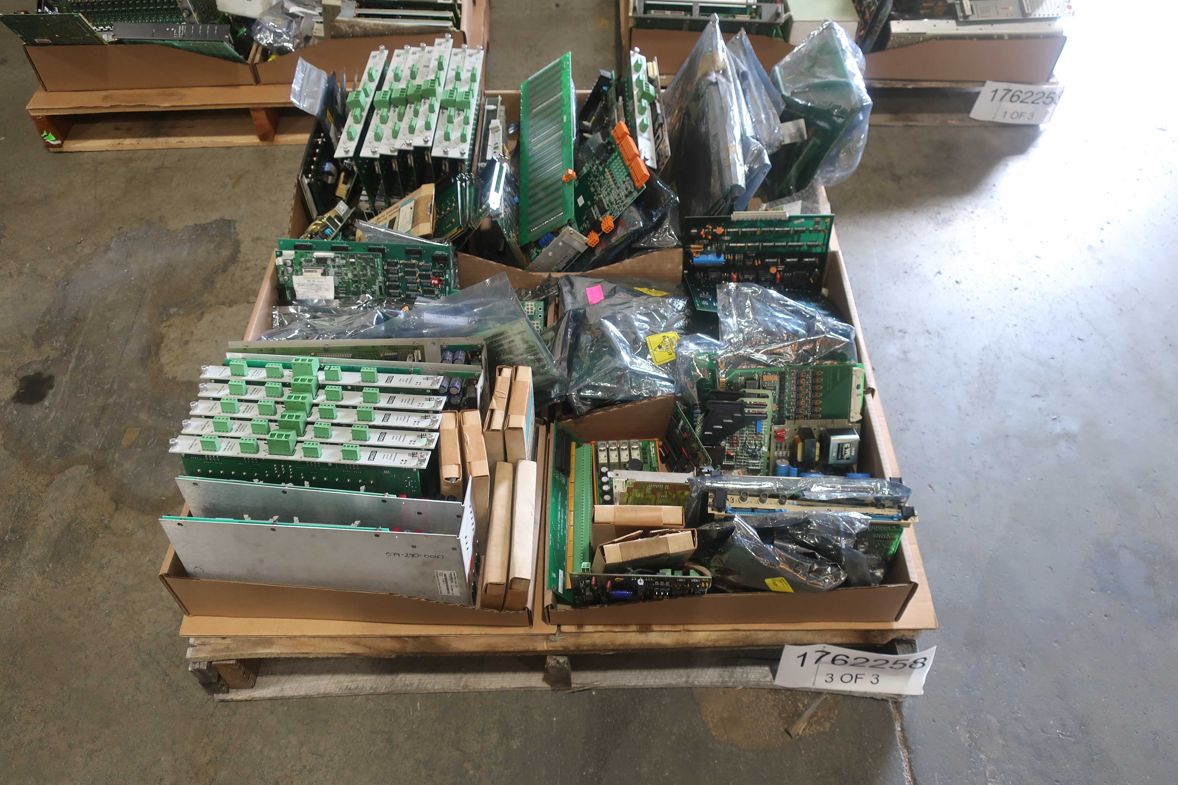 SKU 1762258 - 3 PALLETS OF ASSORTED PCB CIRCUIT BOARDS - PCB CIRCUIT BOARDS