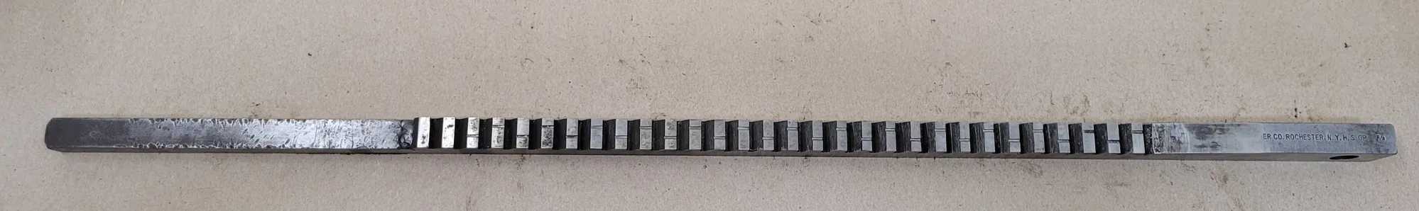 DAVIS 5/8 KEYSEATER BROACH, 5/8" WIDTH, 7/8" HEIGHT, 1/2" PITCH, 27-3/8" OAL - MACHINING TOOLING & PARTS