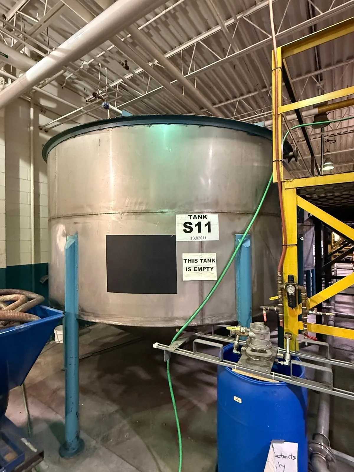 SPARLING BOTTLING & PROCESS STORAGE TANK, 13800L, CONE-BOTTOM, 120X120X67IN - TANKS