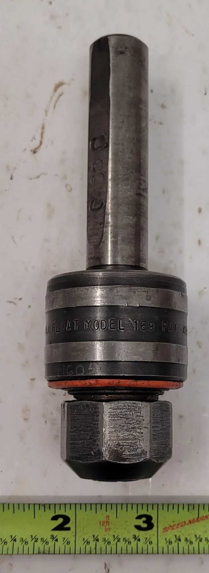 UNIVERSAL ENGINEERING MAX FLOAT MODEL 169 COLLET HOLDER SIZE 1 RANGE 0 TO 9/16" SHANK 3/4-12 - MACHINE TOOLING
