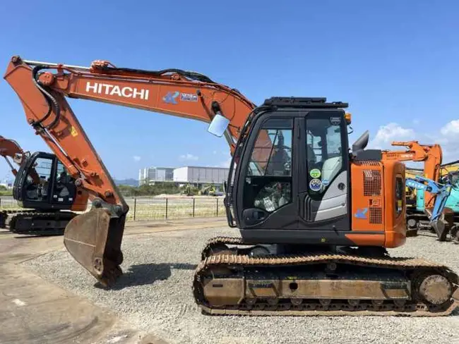 2019 HITACHI ZX135US-6 CRAWLER EXCAVATOR - undefined