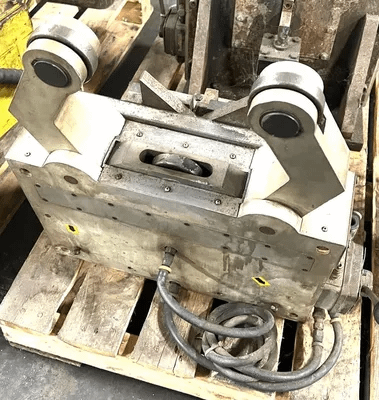 ELECTRIC STEADY REST FOR CNC LATHE - MACHINE TOOLING