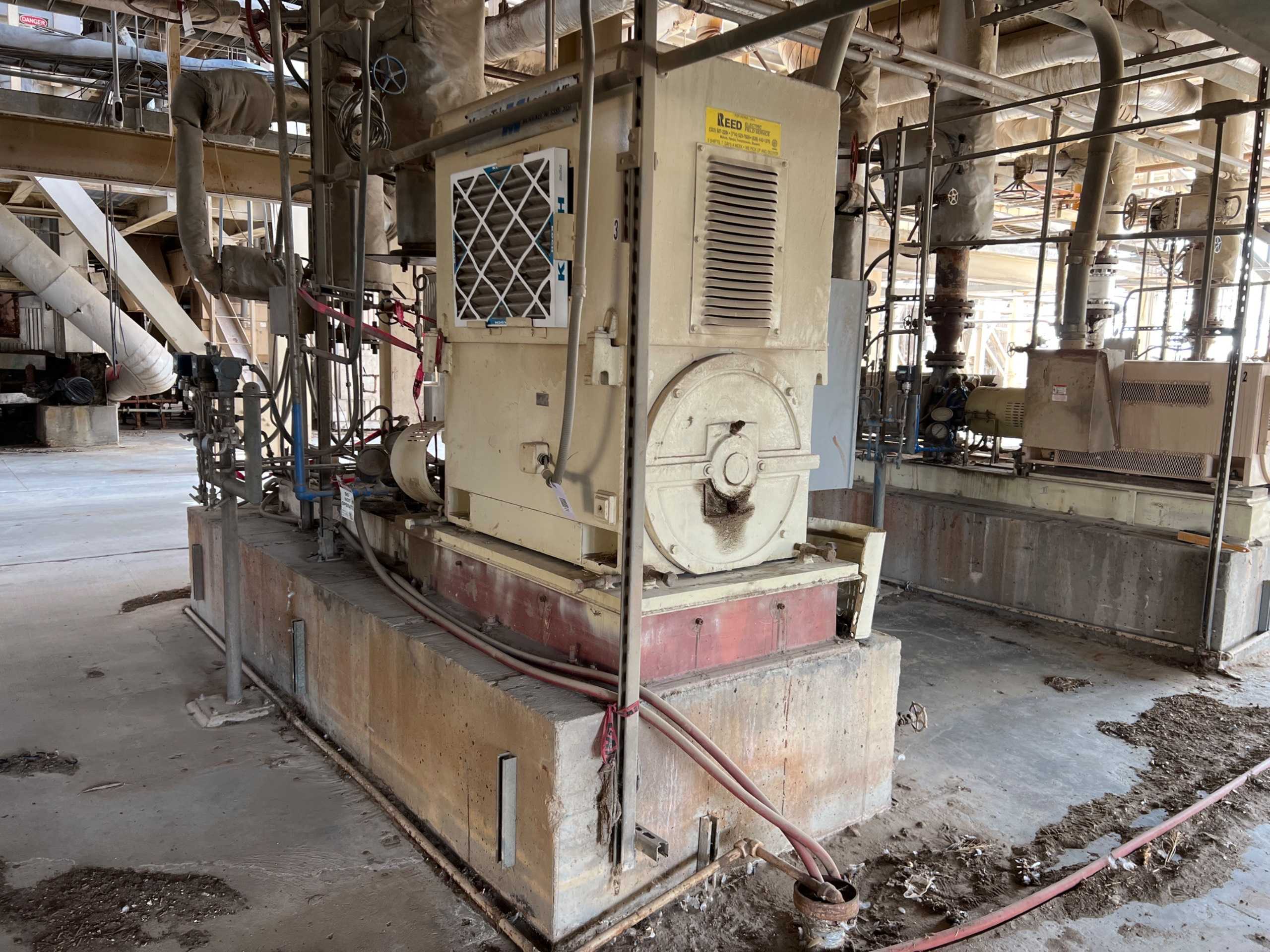 LOUIS ALLIS 800HP ELECTRIC MOTOR - ELECTRIC MOTORS