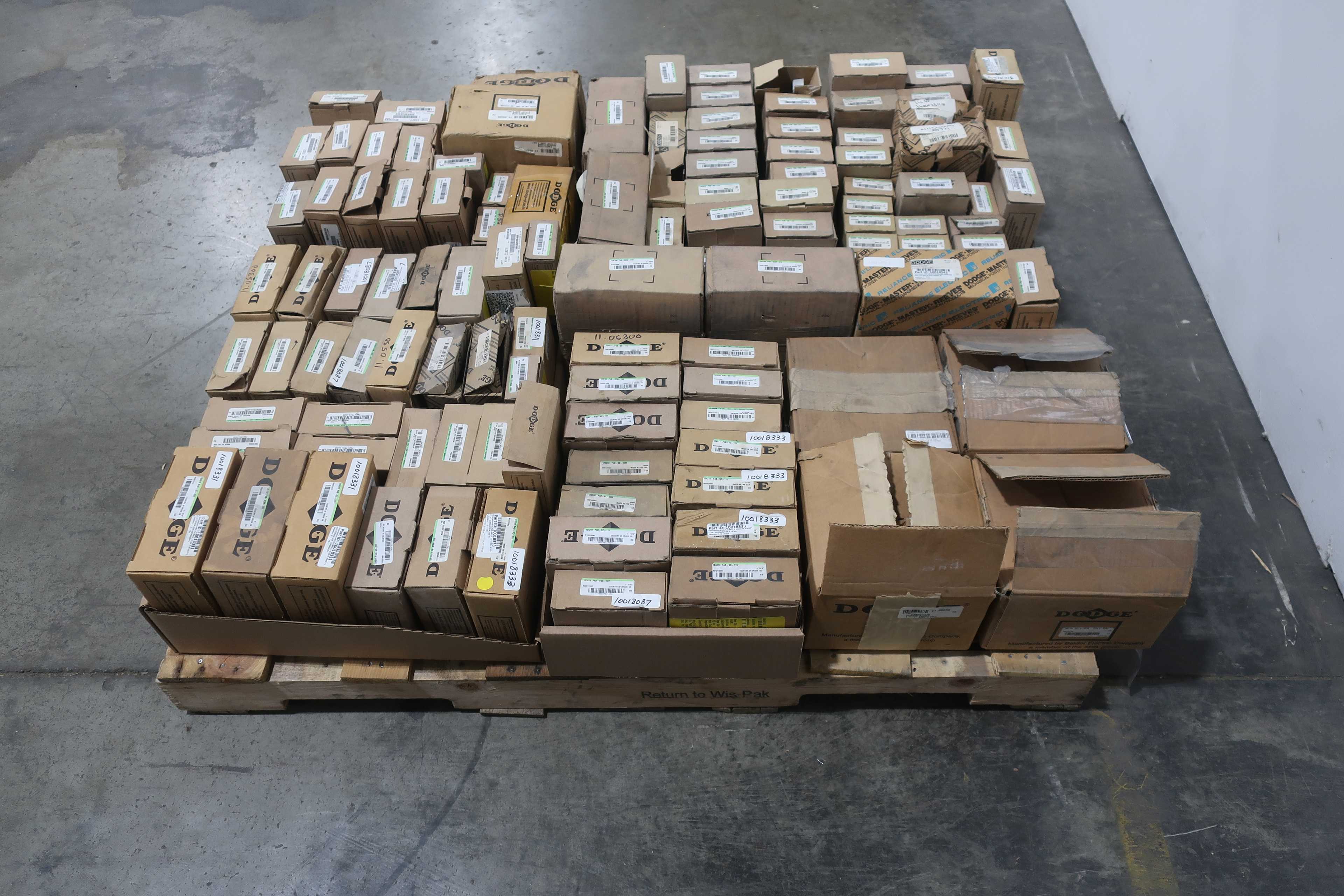 SKU 1749464 - PALLET OF ASSORTED DODGE FLANGED BEARINGS - BEARINGS
