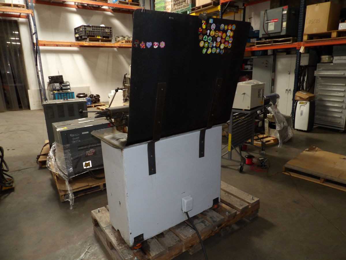 LIN HUAN MACHINERY 92025 LATHES, 220 VAC, 3 PHASE POWER - LATHES
