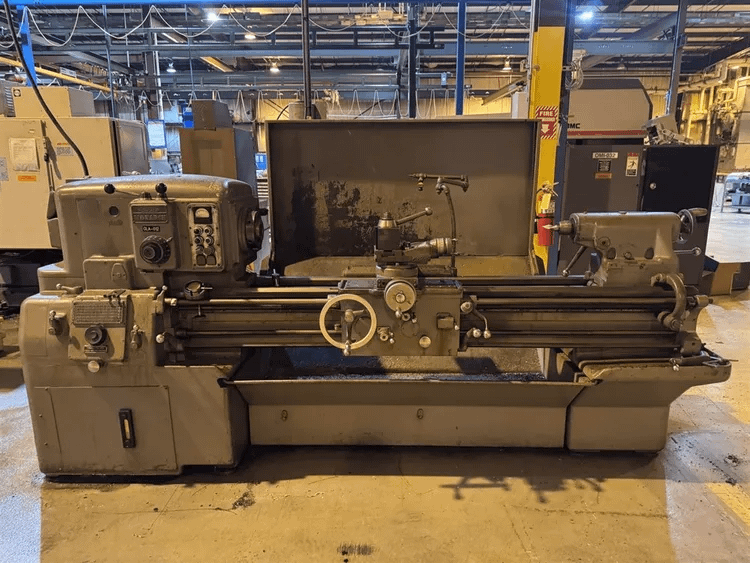 1978 MONARCH 610 ENGINE LATHE, 20" X 54", 10HP, 1500RPM, 2.25" BORE, D1-6, 12" CHUCK - MANUAL LATHES