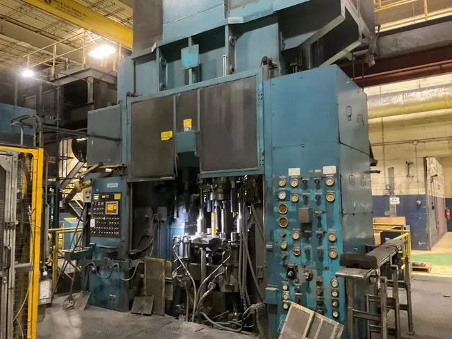 KOHTAKI 800 TON COMPACTING PRESS - undefined
