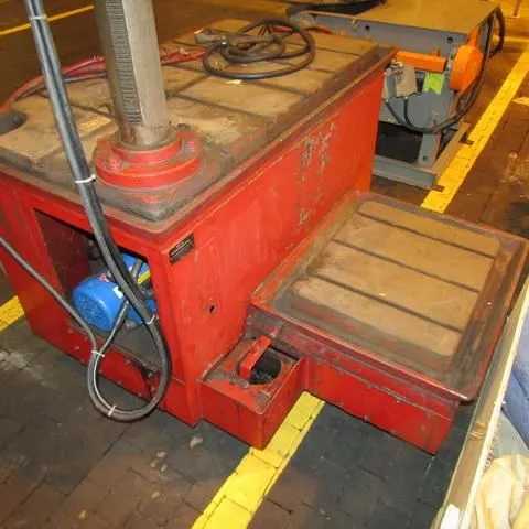 CAMMANN EQUIPMENT WITH VARIABLE POWER, POWER ELEVATION, AND 460/3/60 ELECTRICAL - DRILLING MACHINES