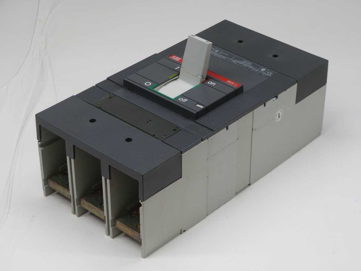 ABB S7H1600CWBA3S8 MCCB, 3-POLE, 1600A, LSI, 65KA ICU @ 400V, 690V UE, 1000V UI - CIRCUIT BREAKERS